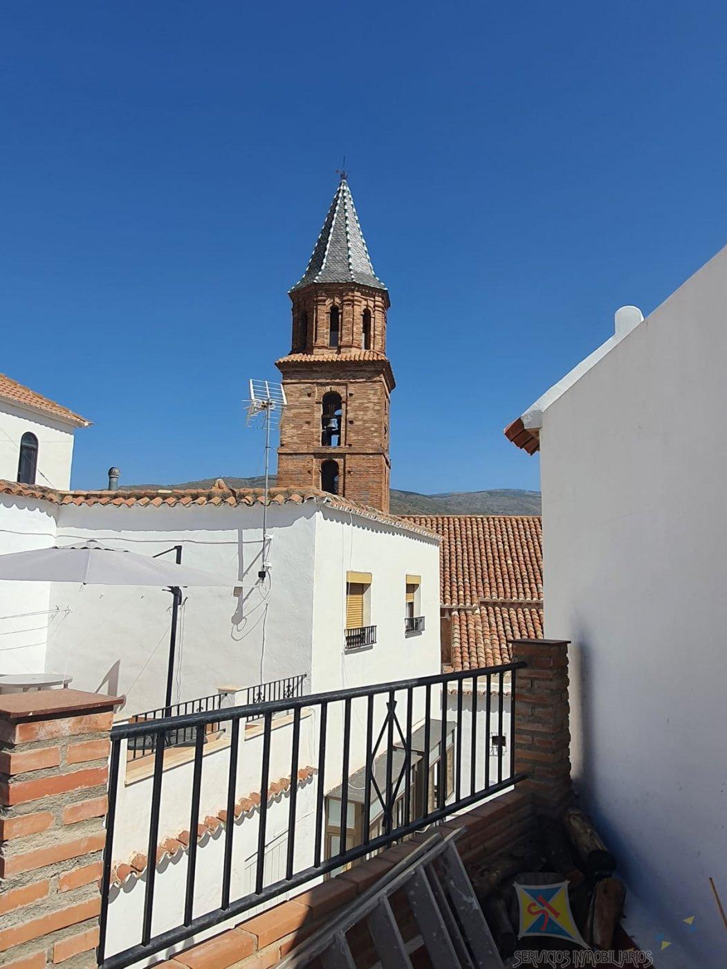 For sale of house in Fondon