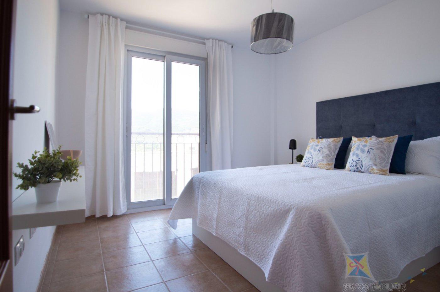 For sale of flat in Láujar de Andarax