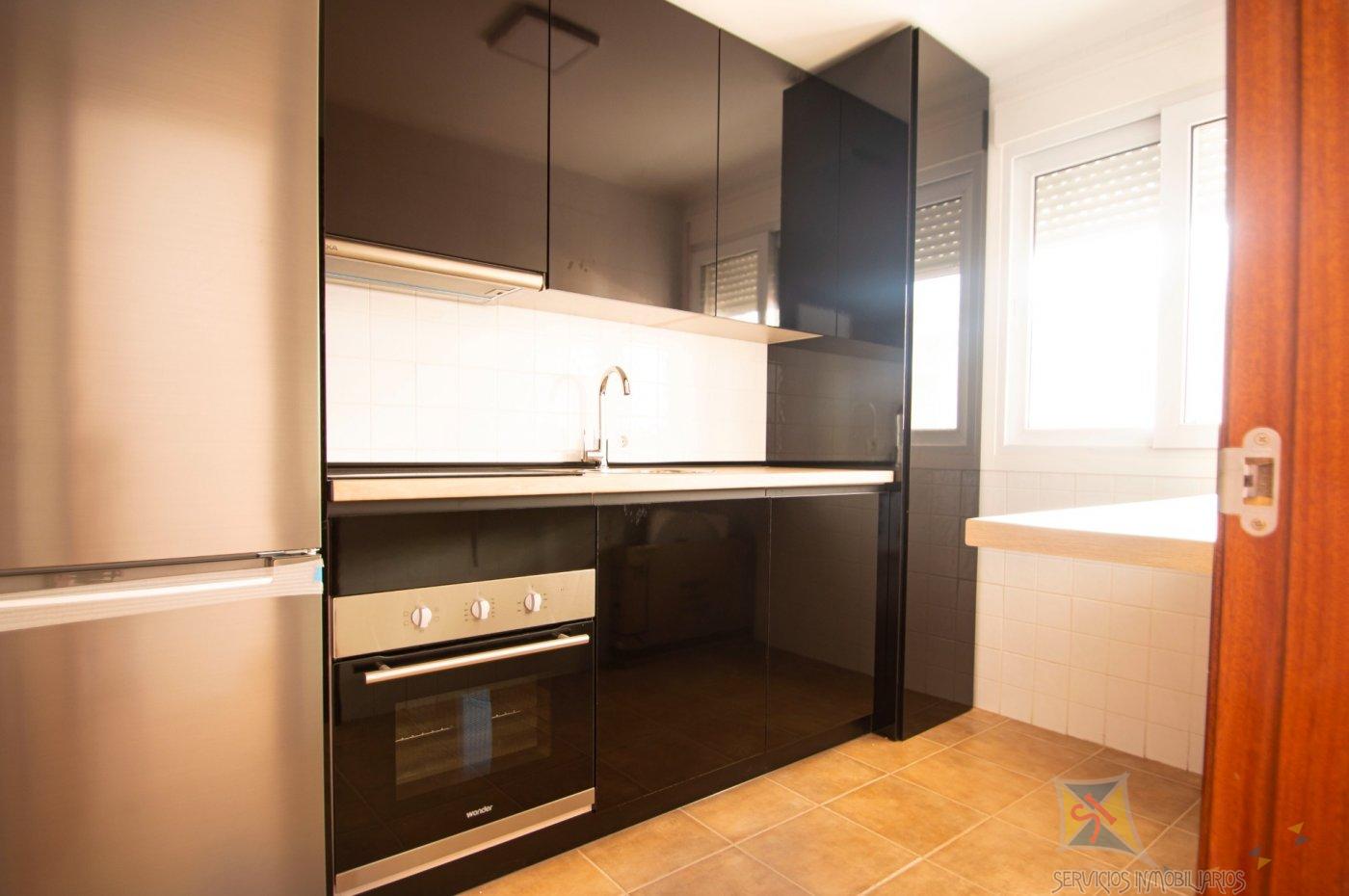 For sale of flat in Láujar de Andarax