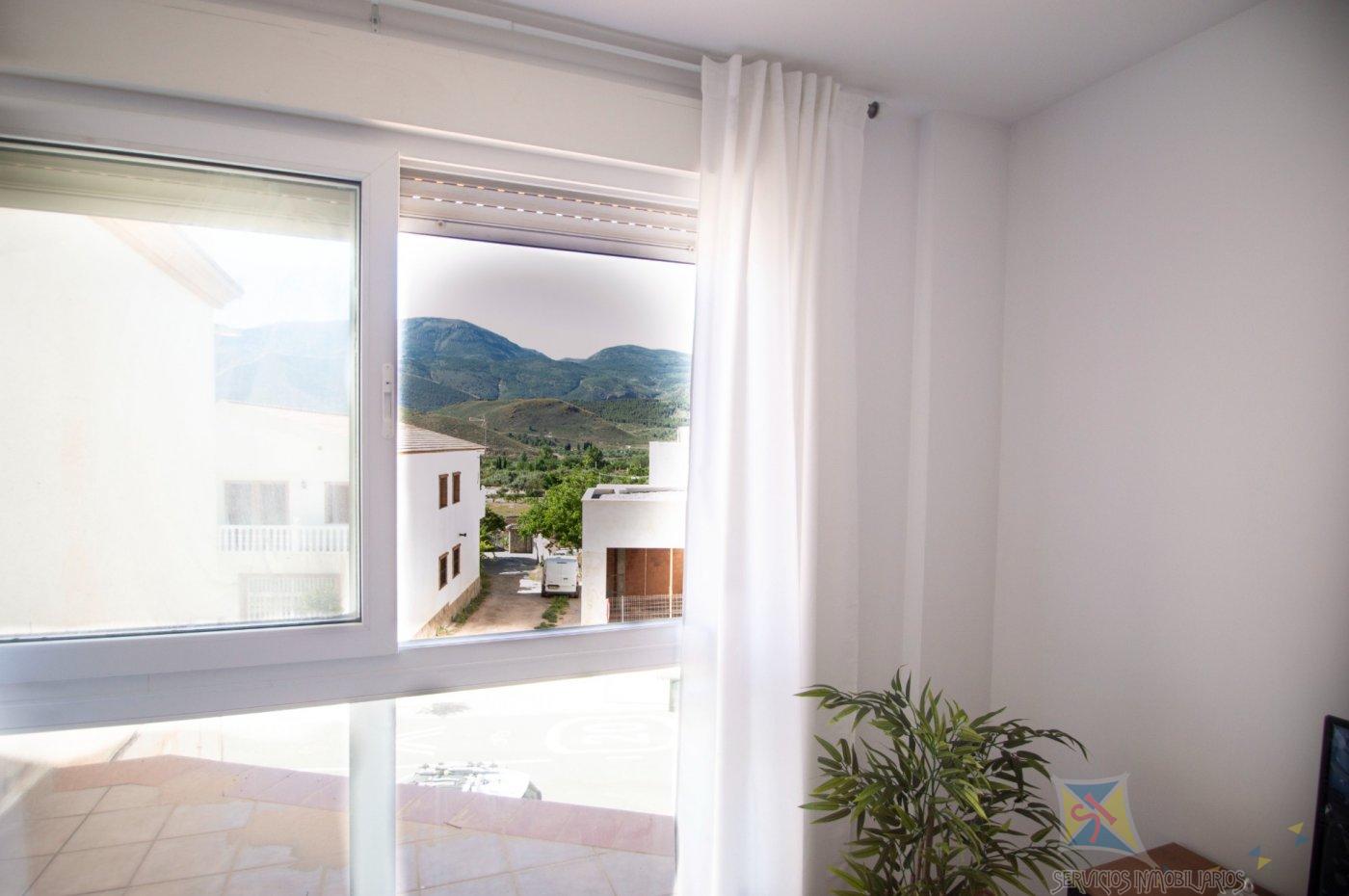 For sale of flat in Láujar de Andarax