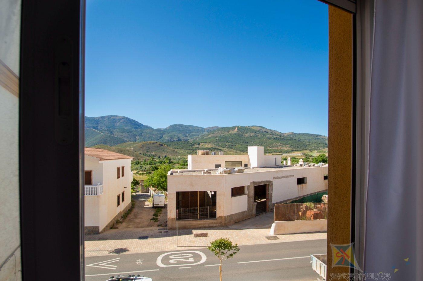 For sale of flat in Láujar de Andarax