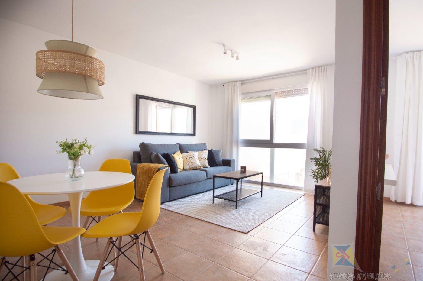 For sale of flat in Láujar de Andarax