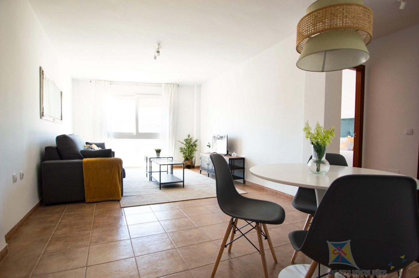 For sale of flat in Láujar de Andarax