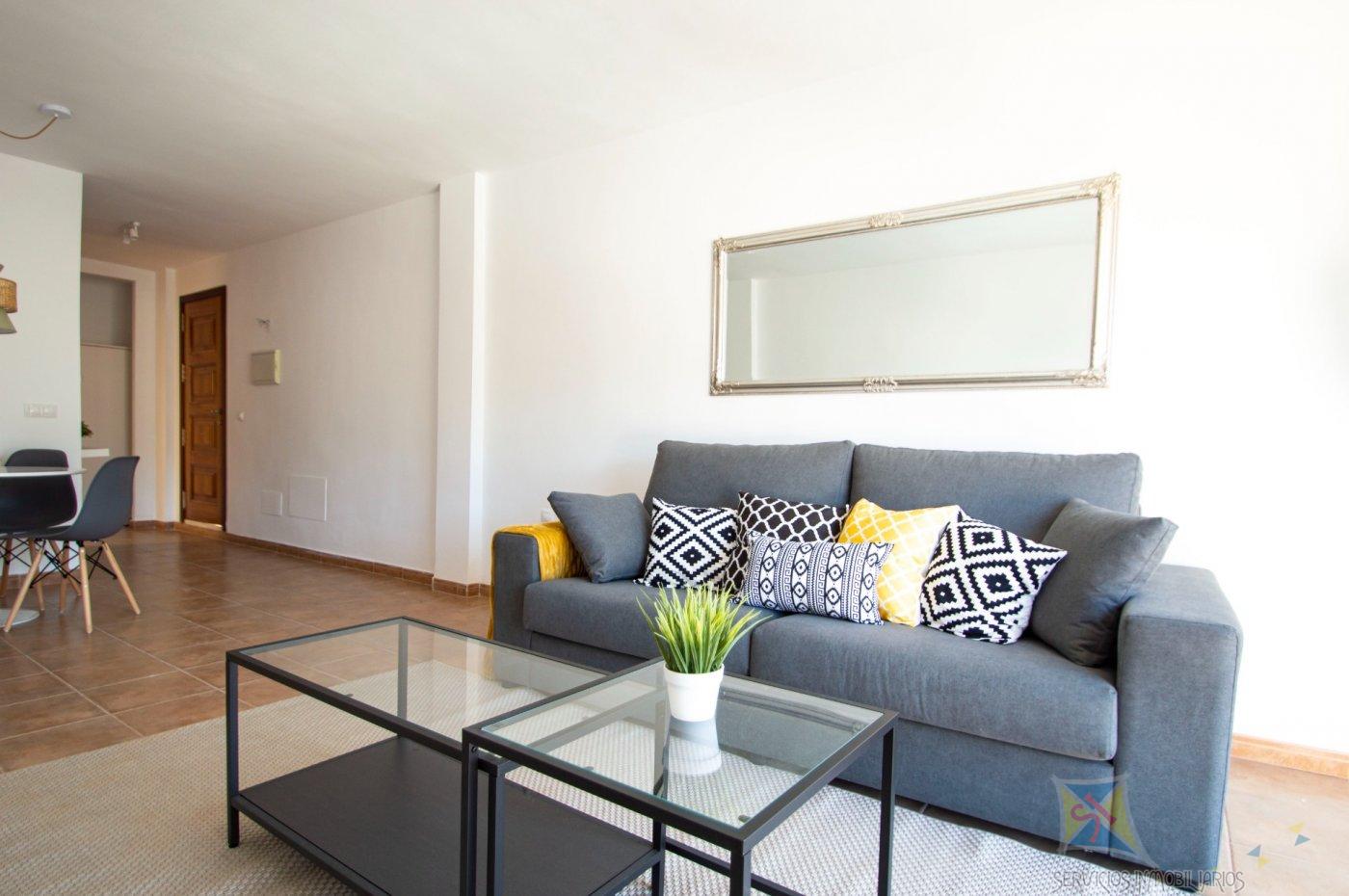 For sale of flat in Láujar de Andarax