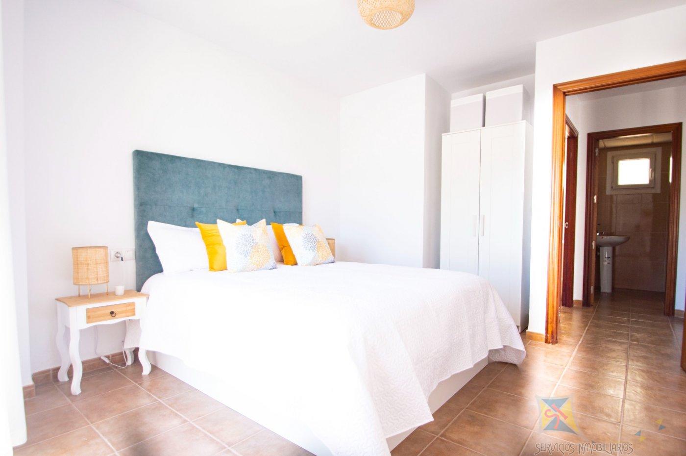 For sale of flat in Láujar de Andarax