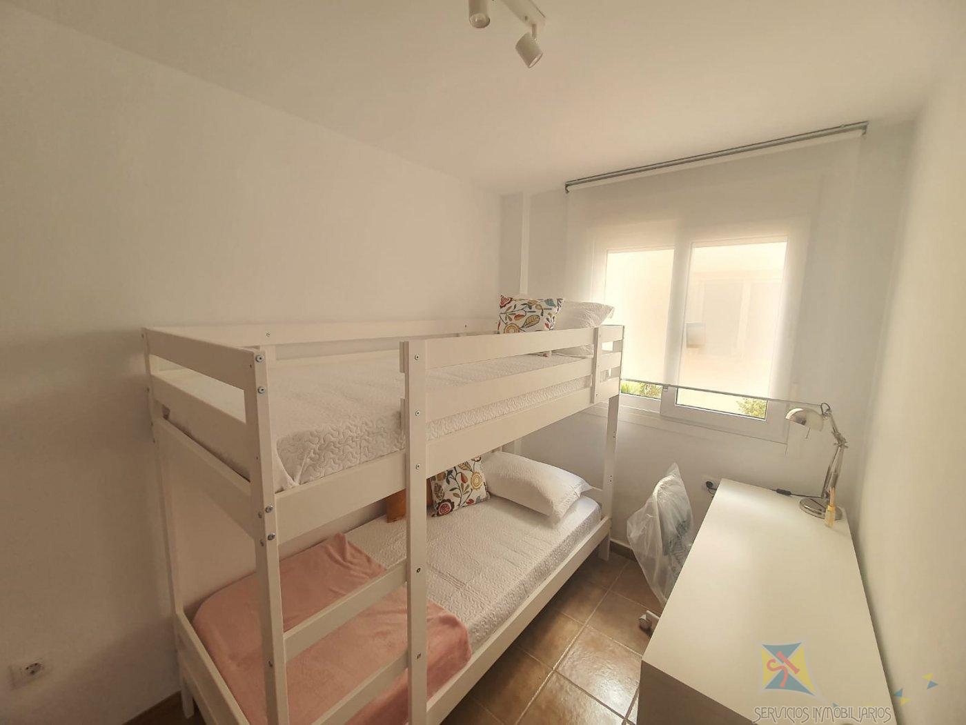 For sale of flat in Láujar de Andarax