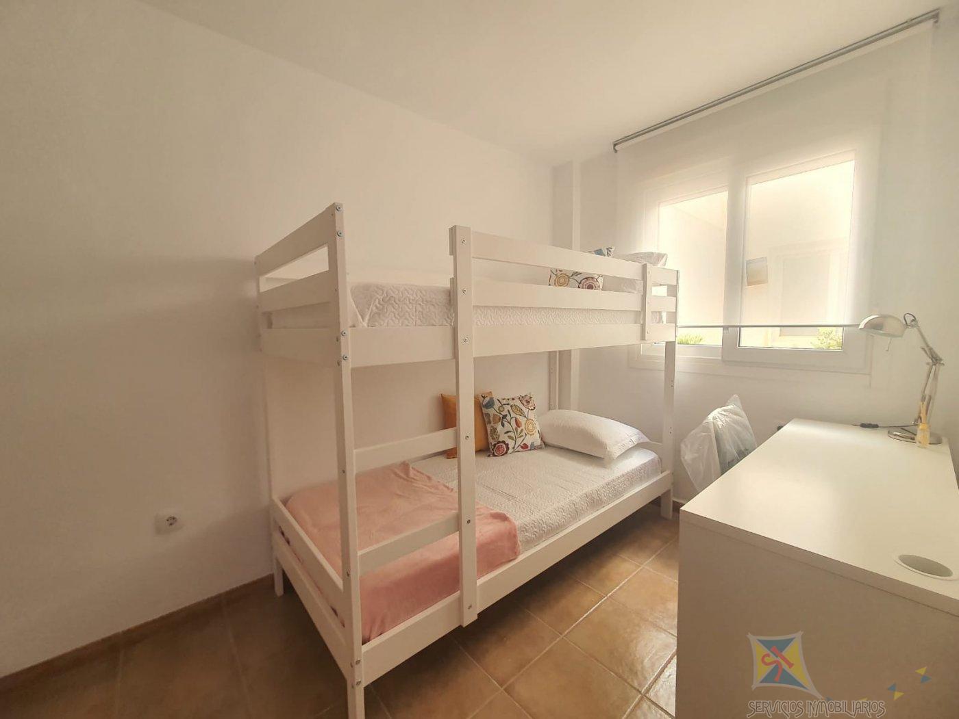 For sale of flat in Láujar de Andarax