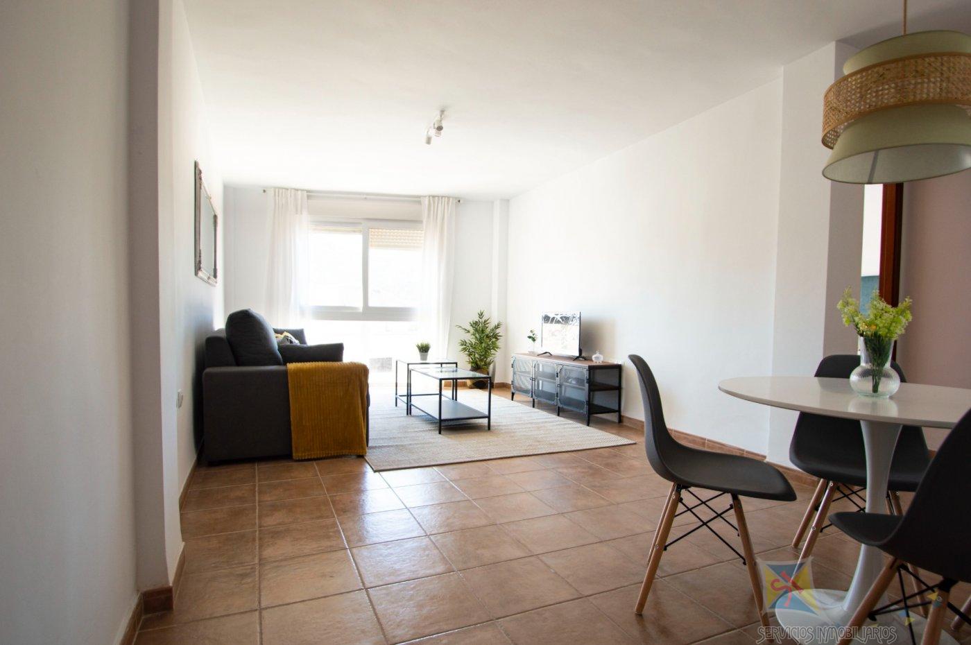 For sale of flat in Láujar de Andarax