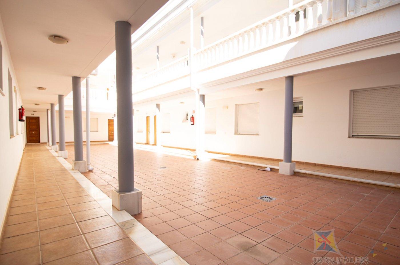 For sale of flat in Láujar de Andarax