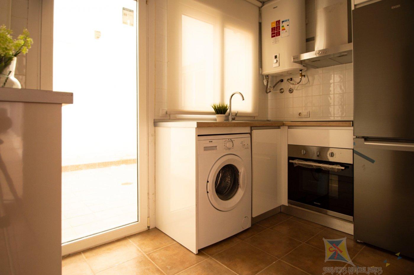 For sale of flat in Láujar de Andarax
