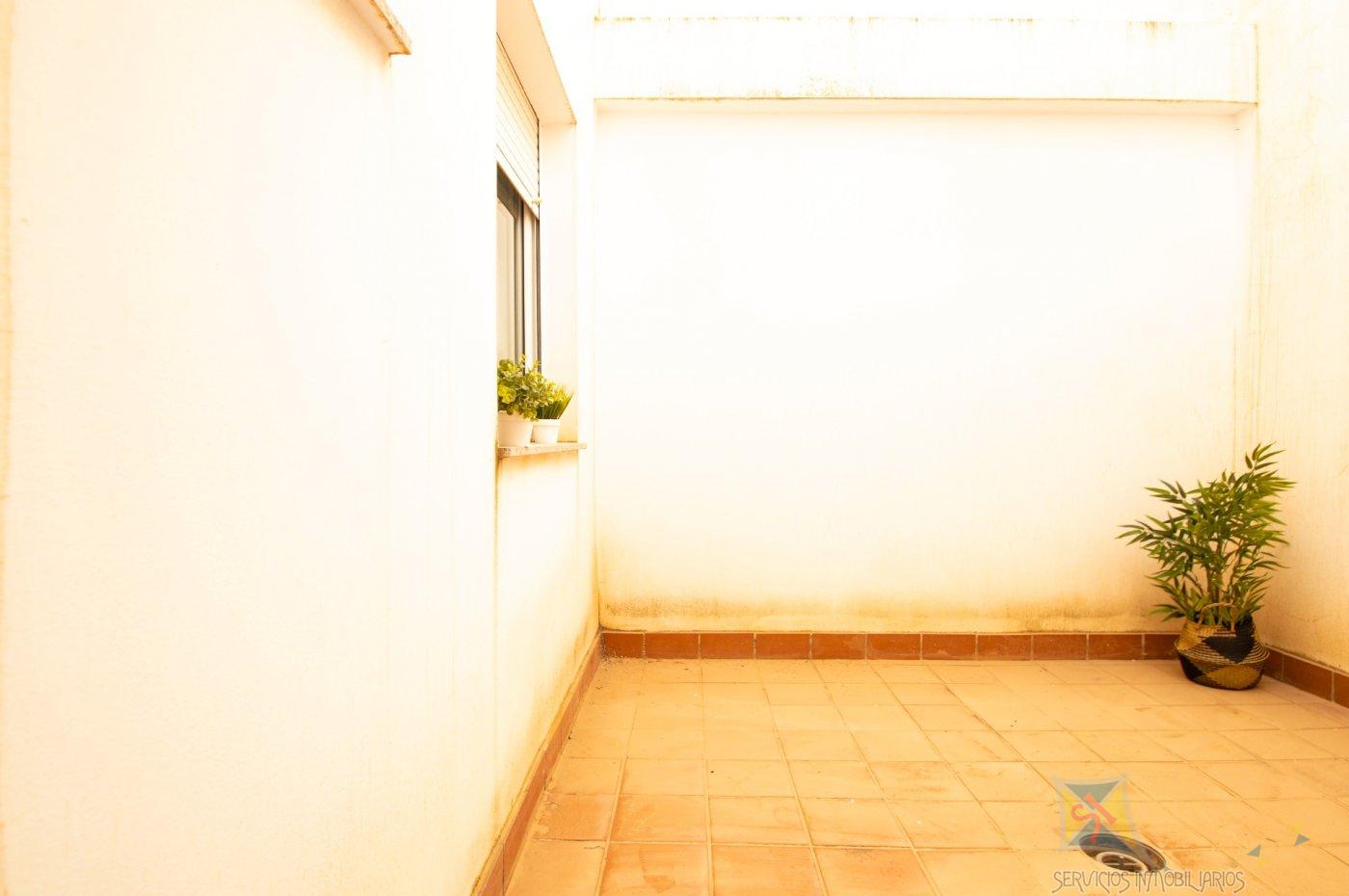 For sale of flat in Láujar de Andarax