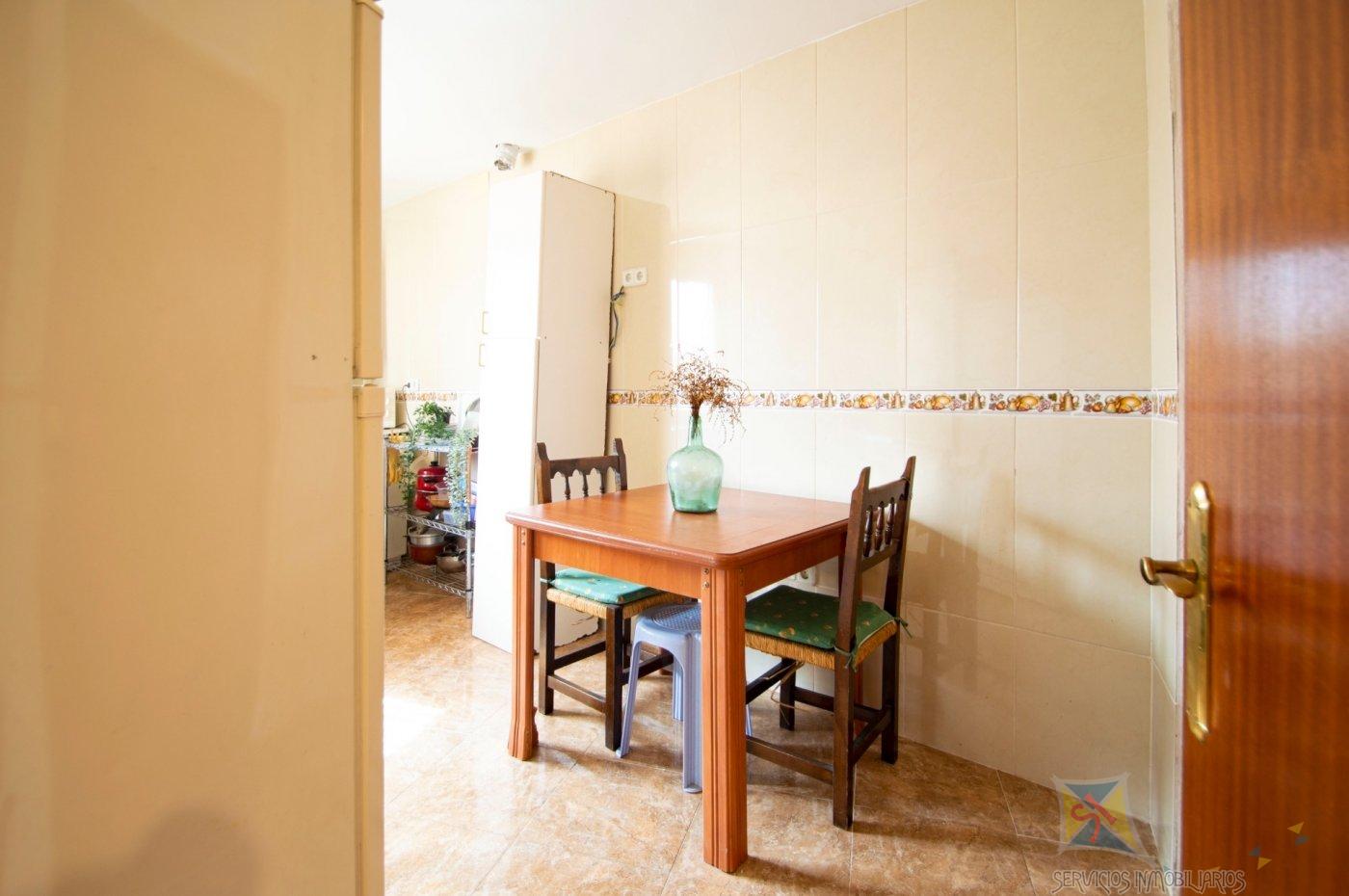 For sale of house in Gergal