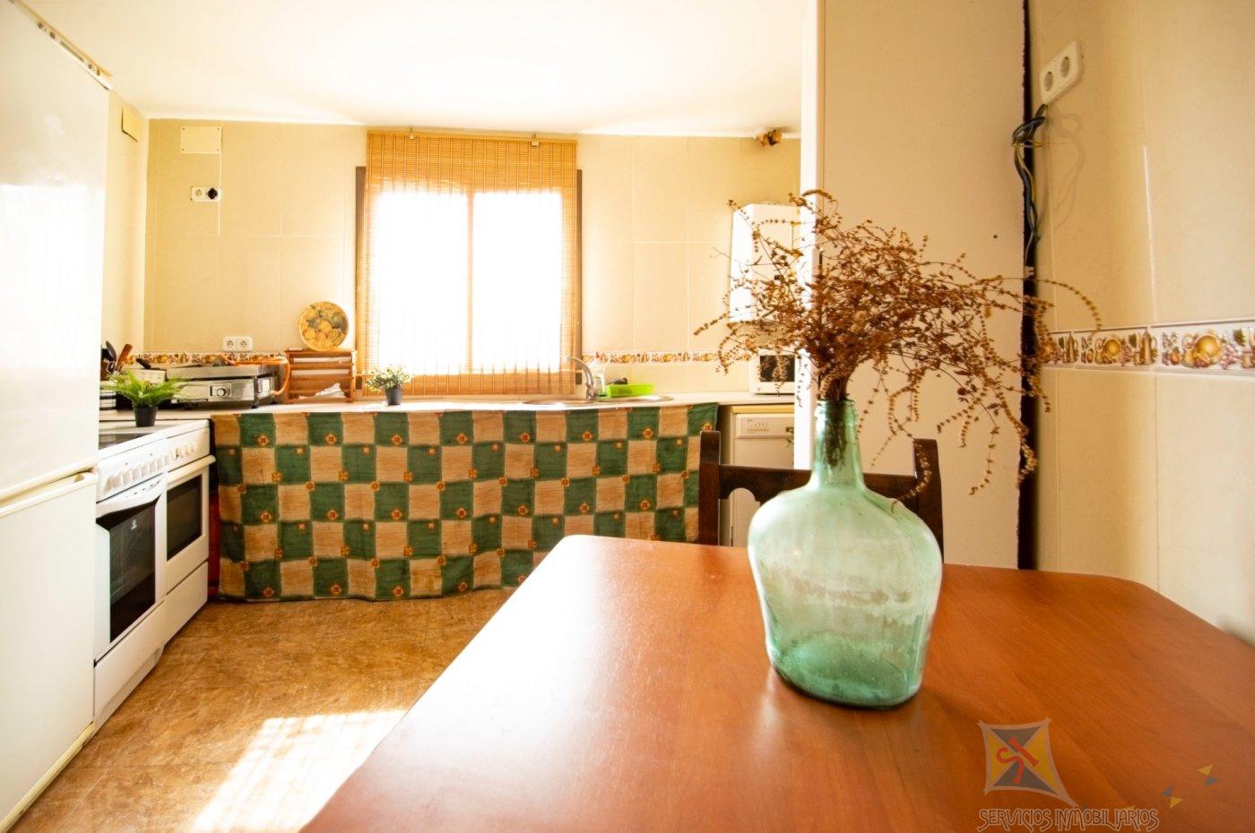 For sale of house in Gergal