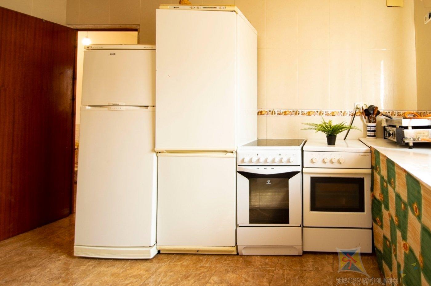 For sale of house in Gergal