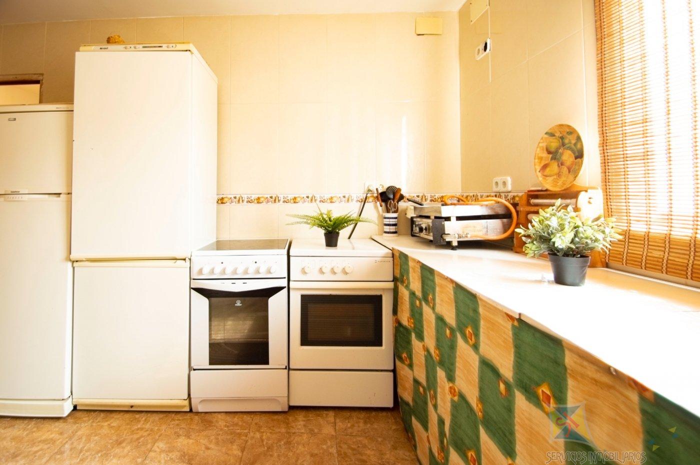 For sale of house in Gergal