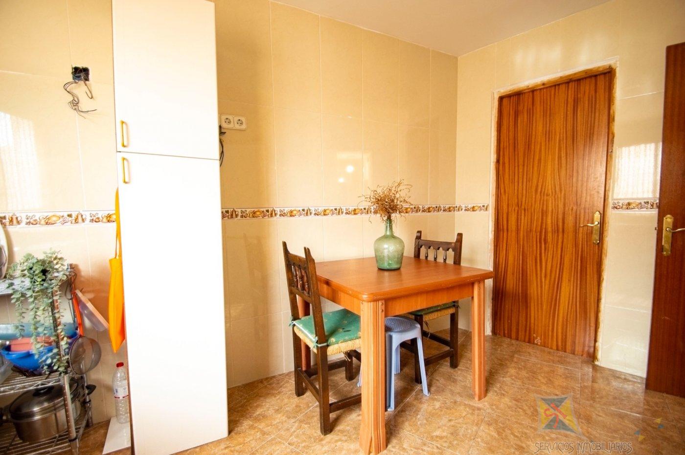 For sale of house in Gergal