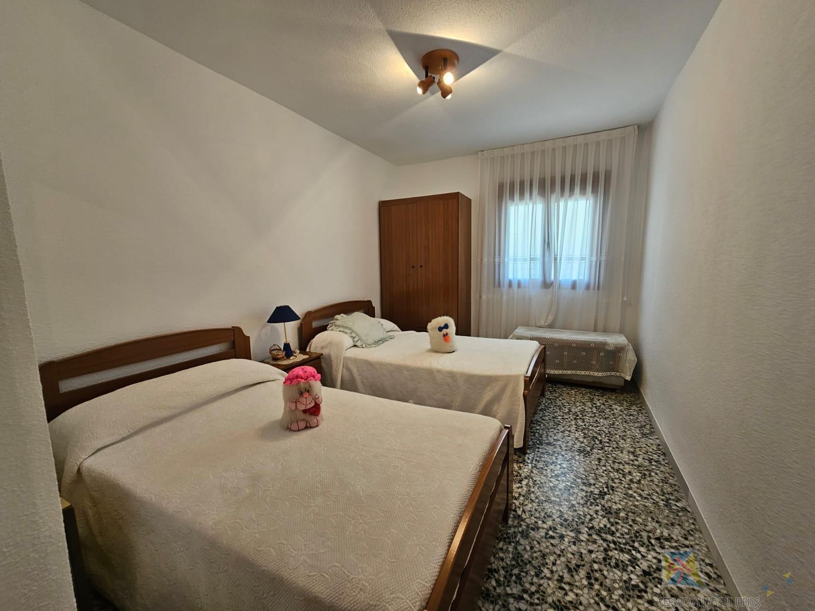 For sale of flat in Paterna del Rio