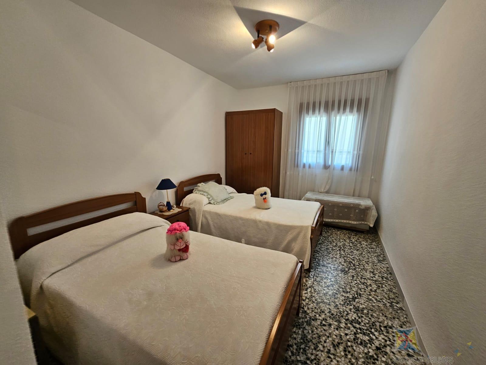 For sale of flat in Paterna del Rio