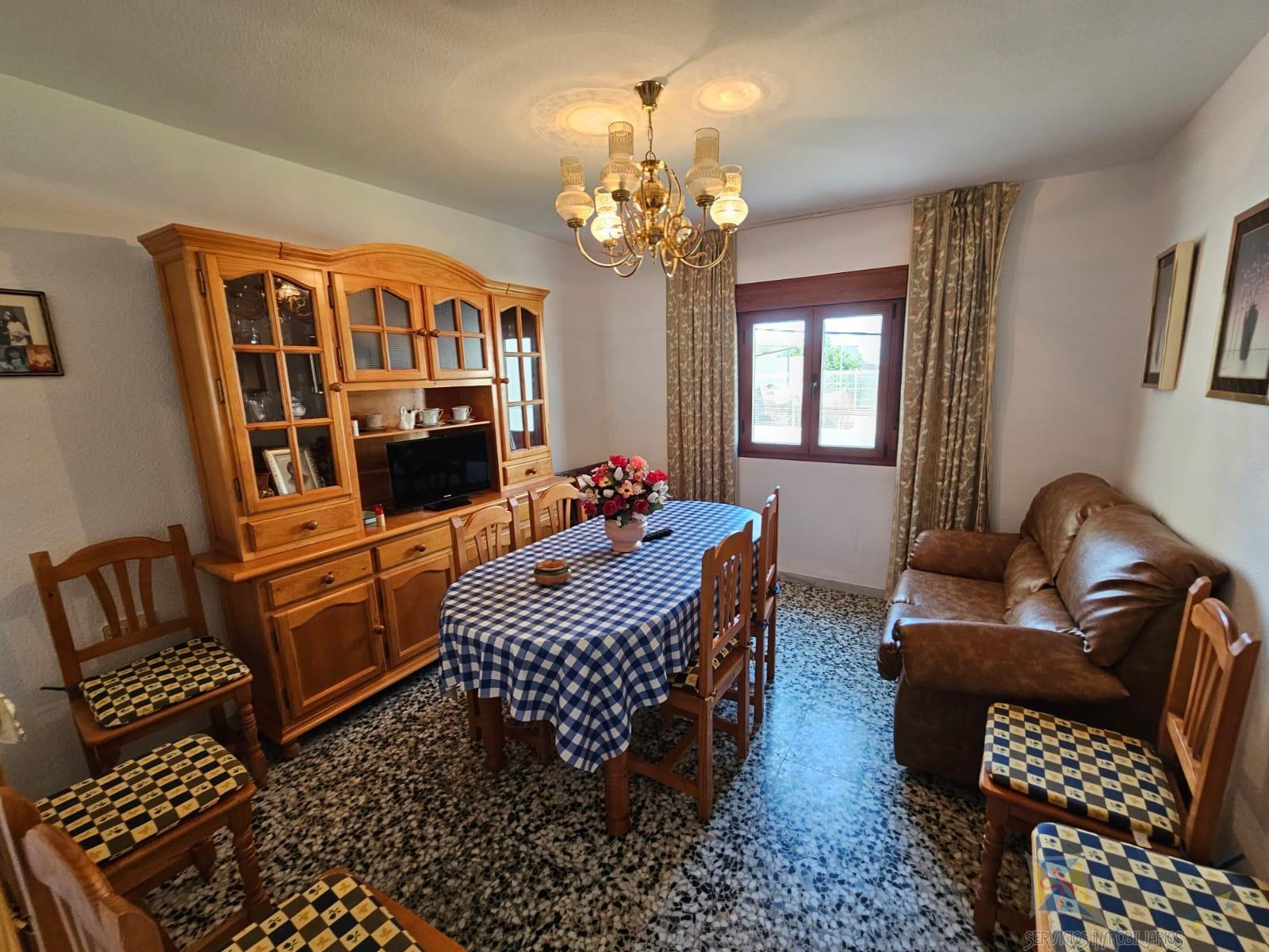 For sale of flat in Paterna del Rio