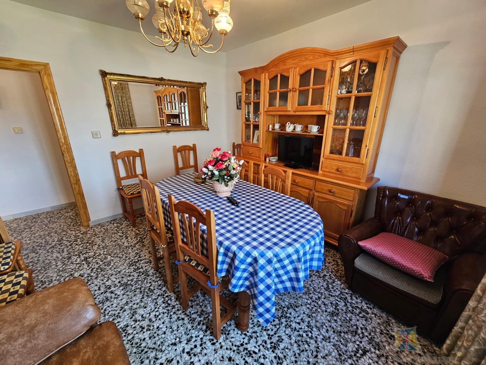 For sale of flat in Paterna del Rio