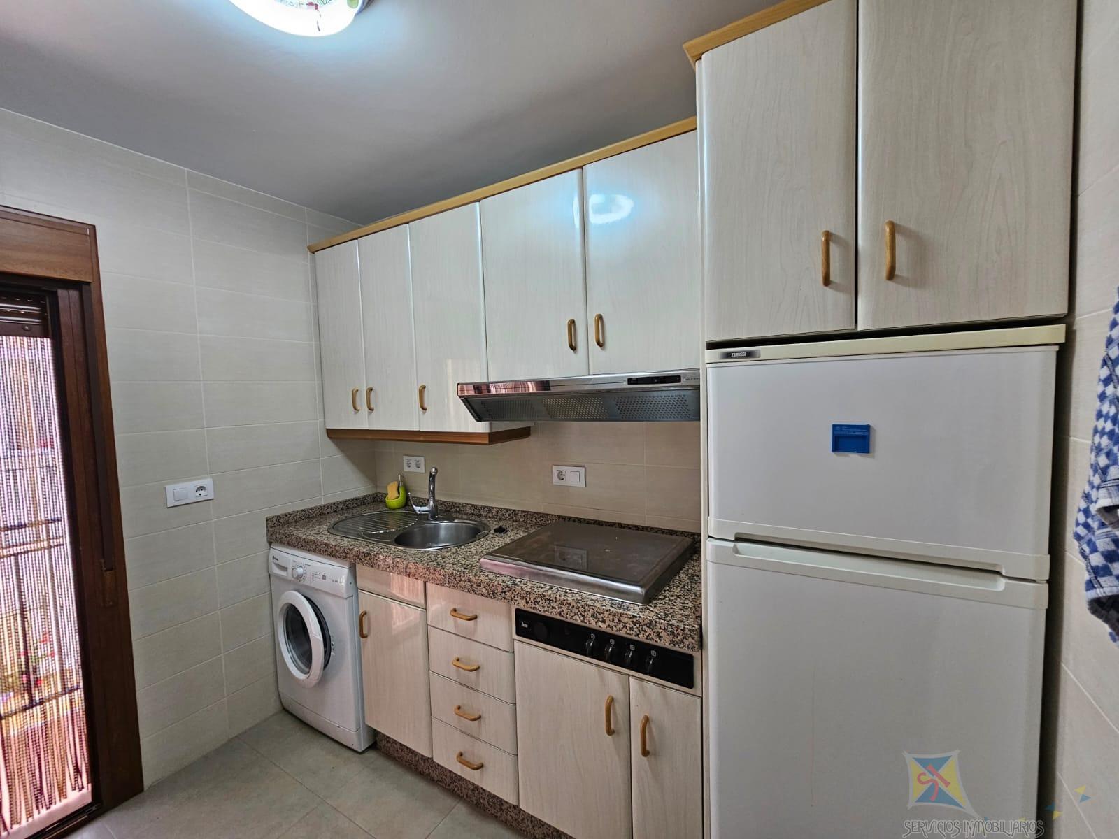 For sale of flat in Paterna del Rio