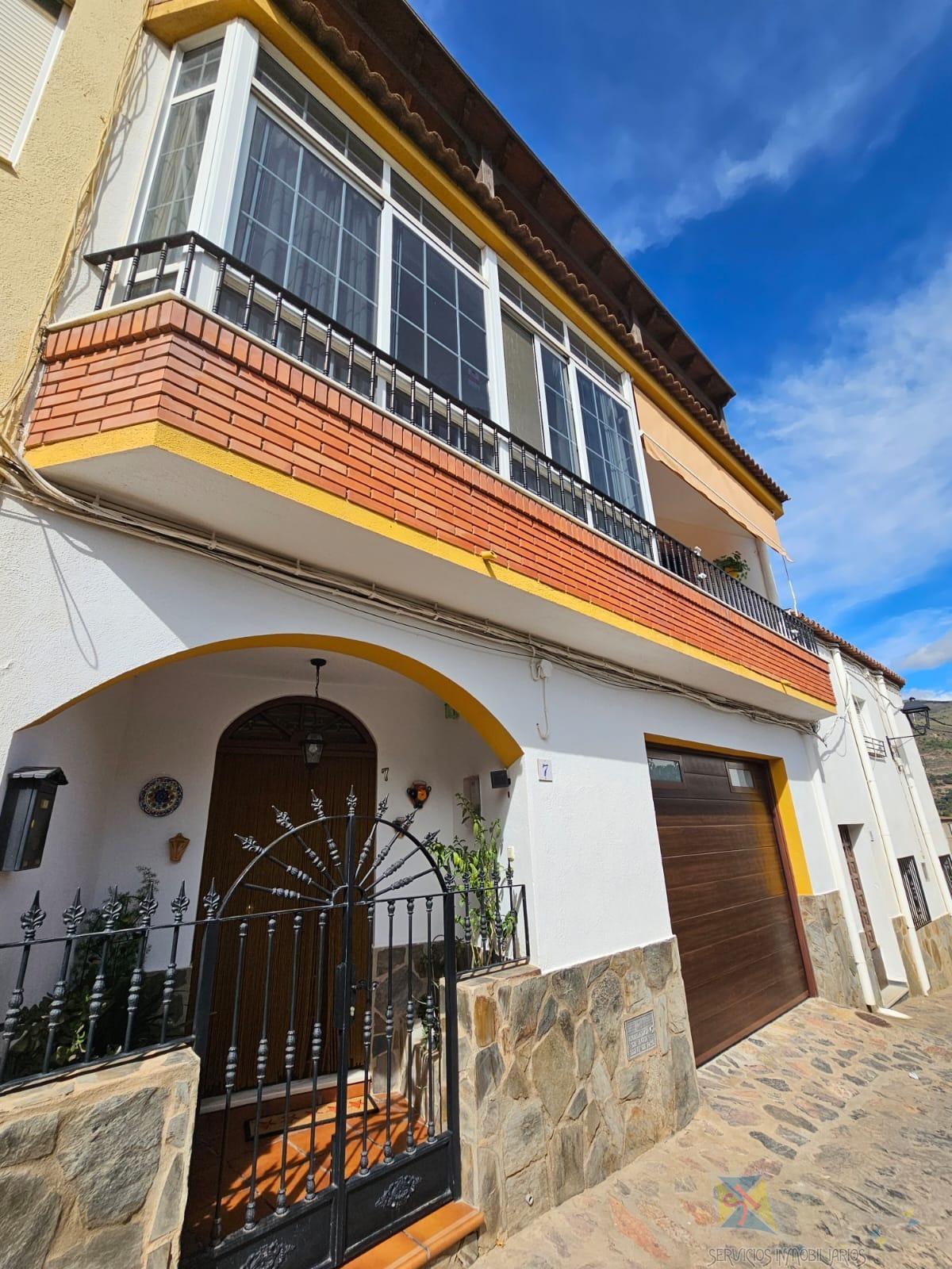 For sale of  in Fondon