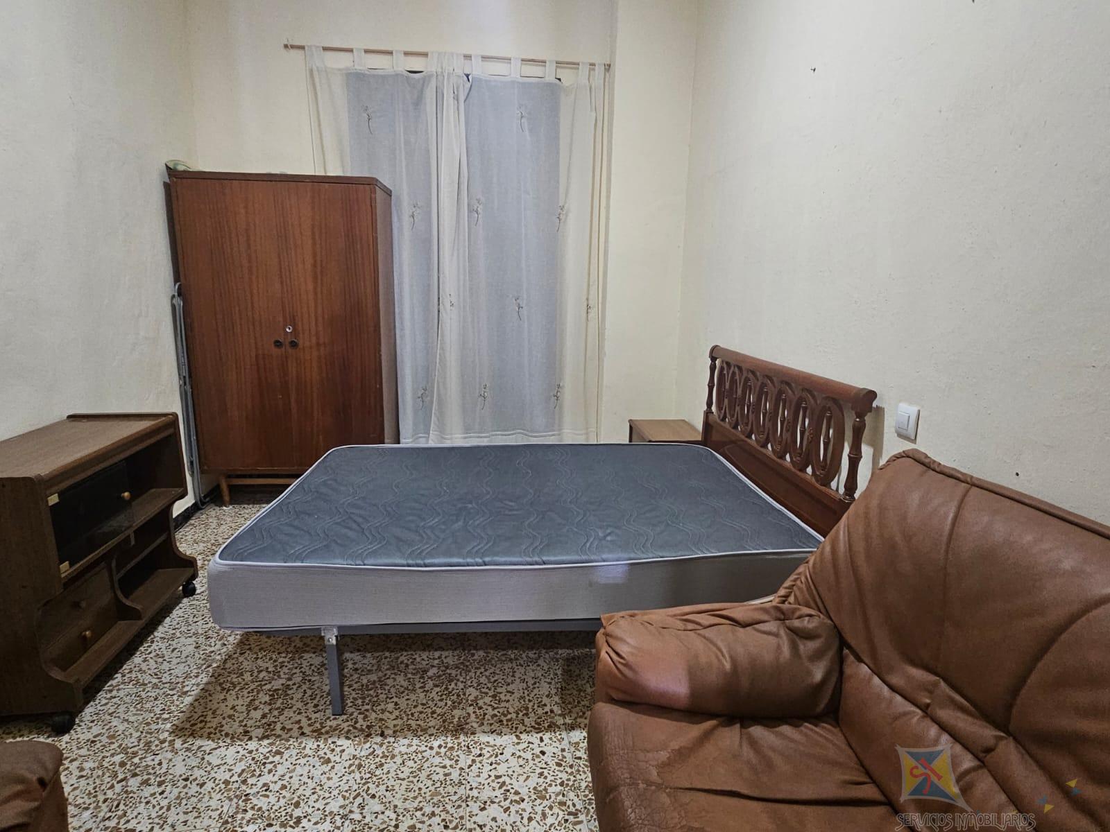 For sale of house in Láujar de Andarax