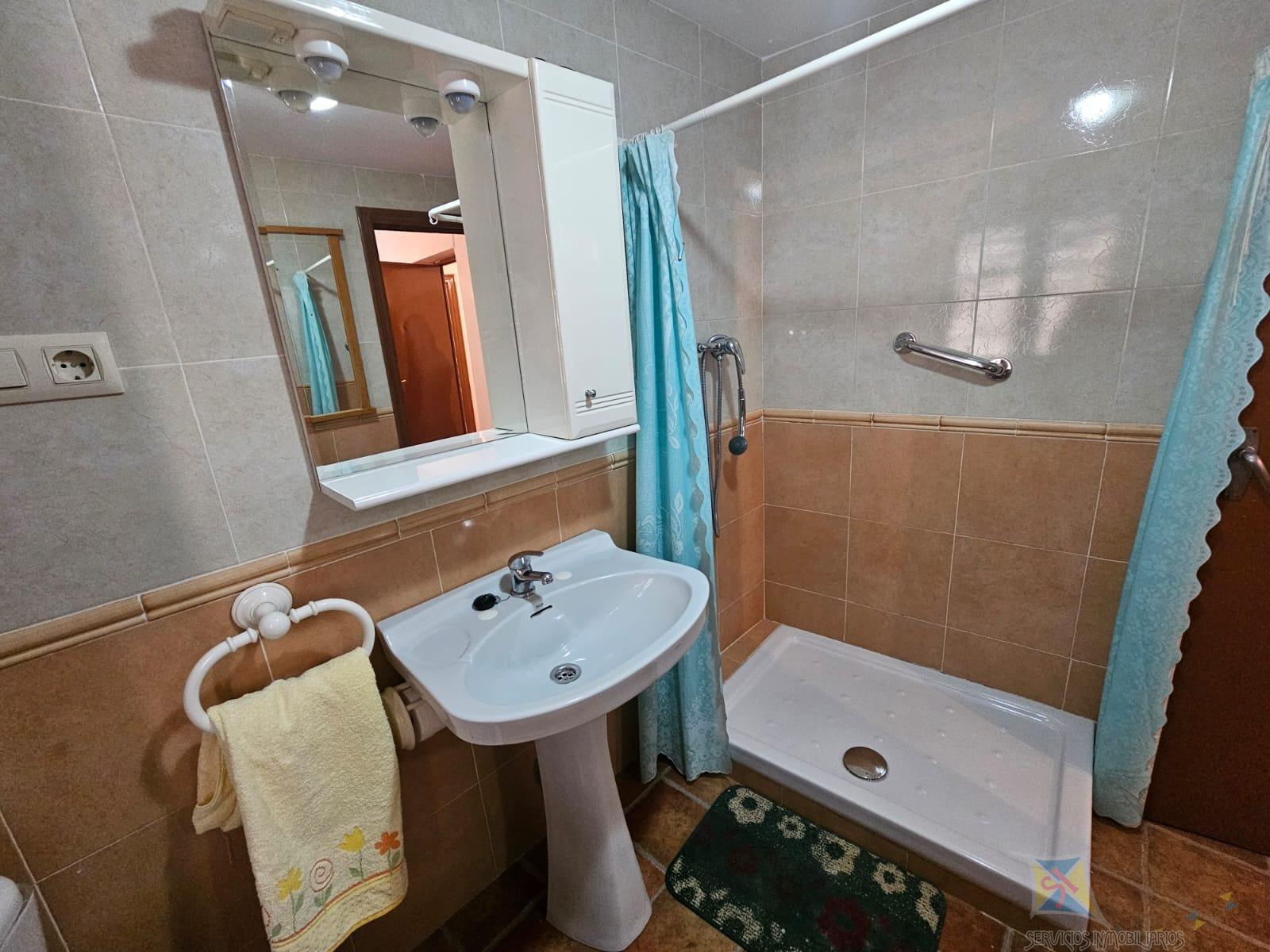 For sale of house in Láujar de Andarax