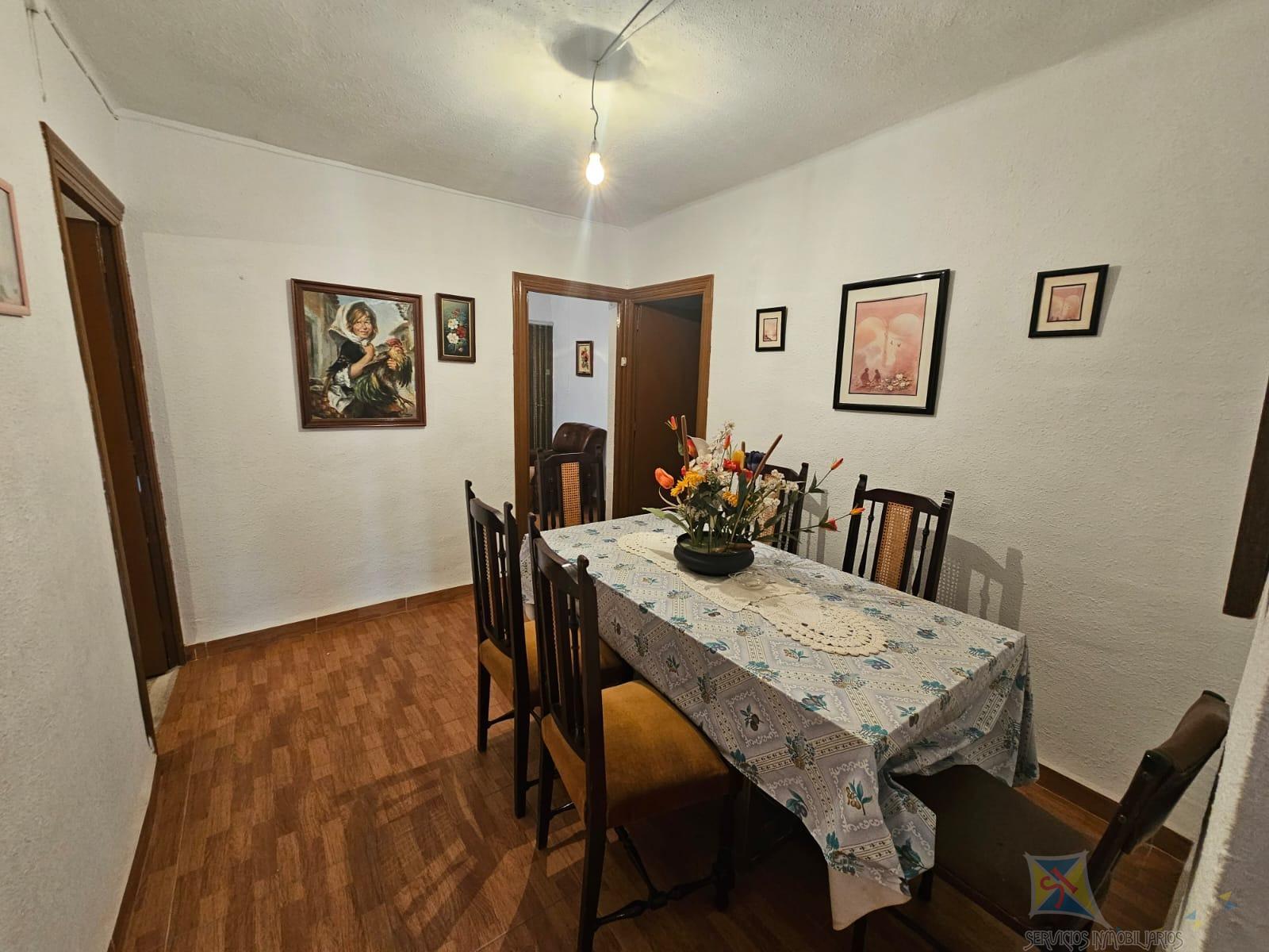 For sale of house in Láujar de Andarax