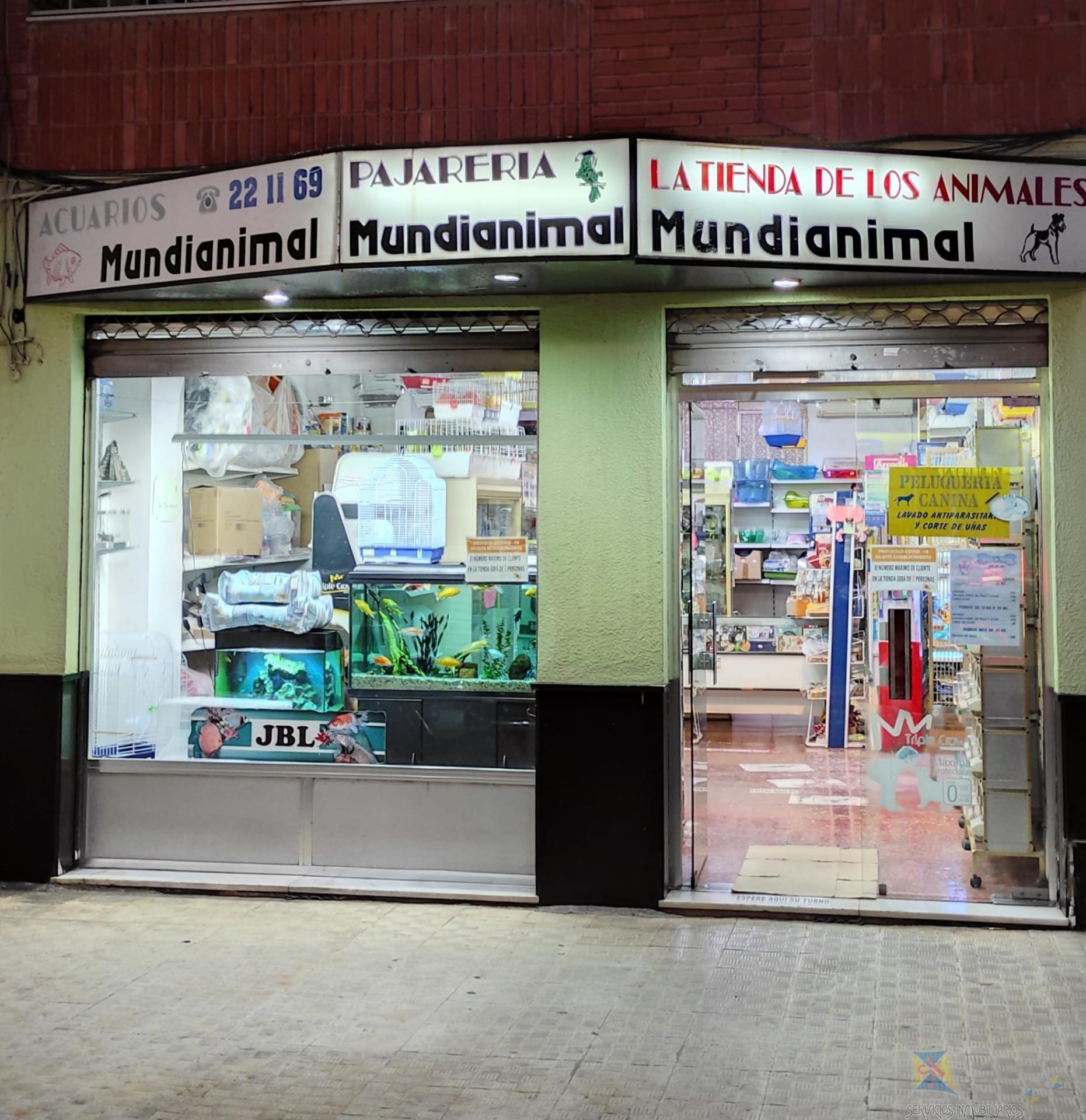 For sale of commercial in Almería