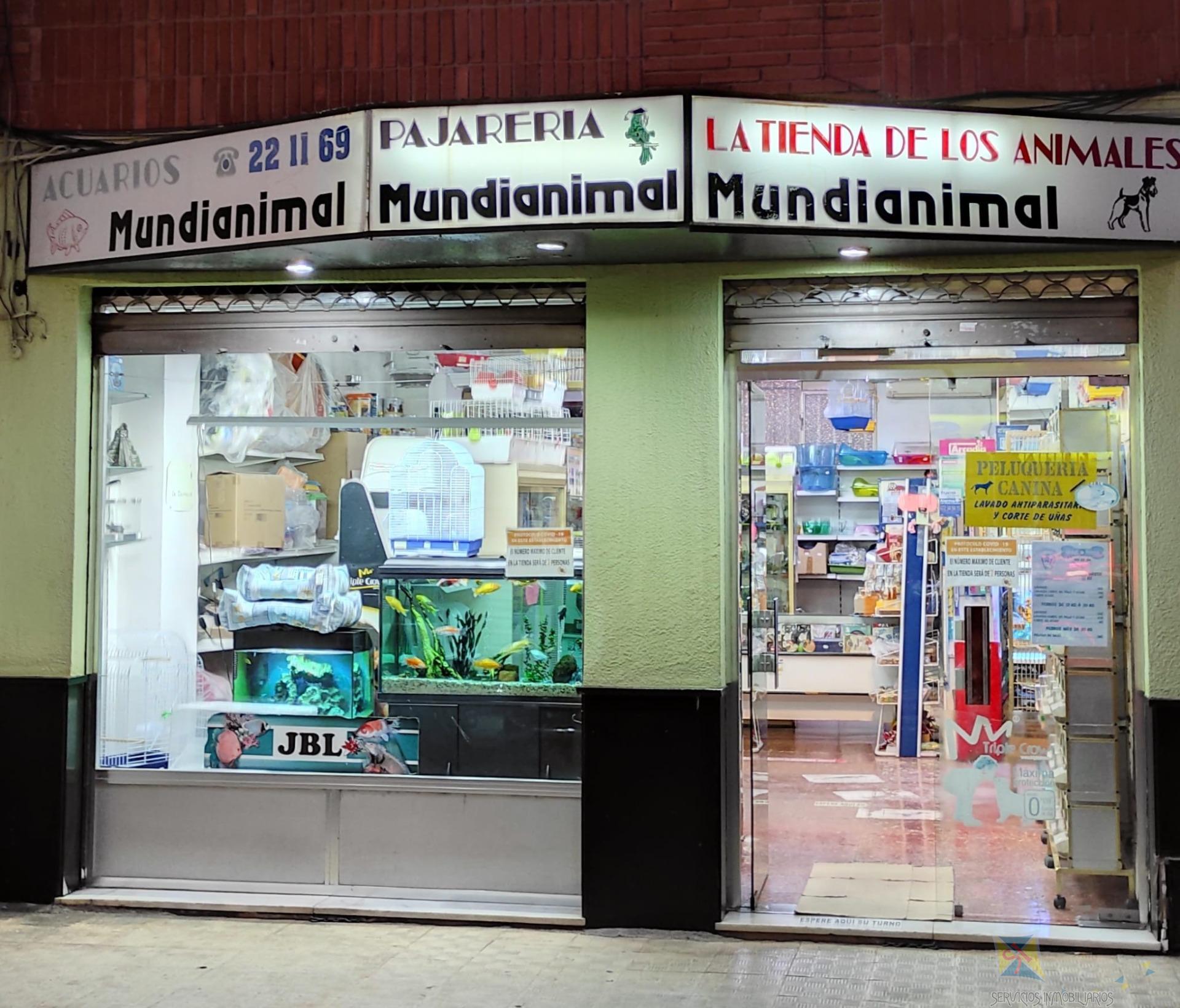 For sale of commercial in Almería