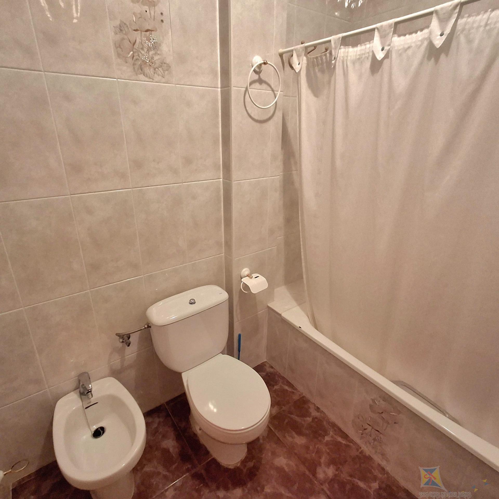For sale of house in Láujar de Andarax