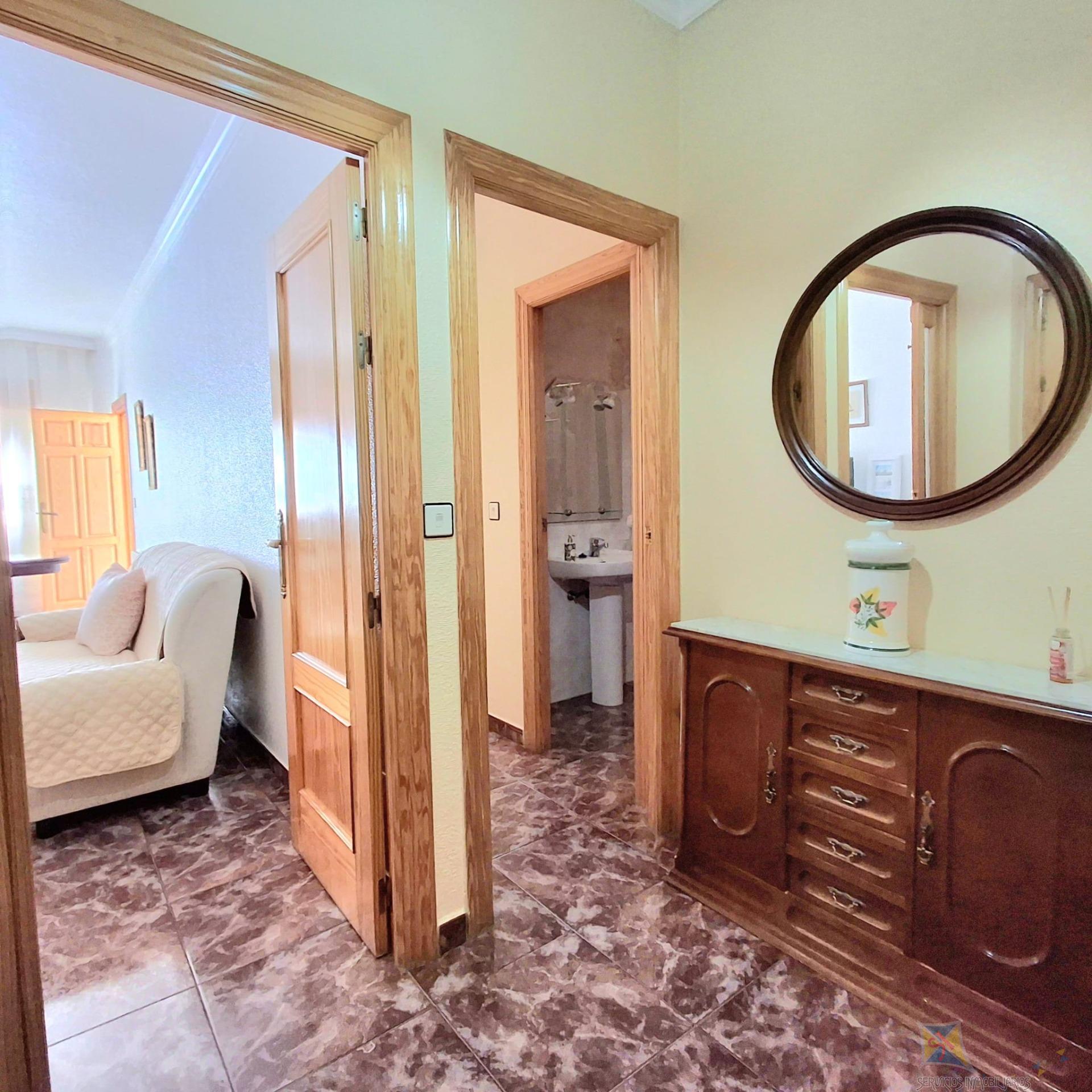 For sale of house in Láujar de Andarax