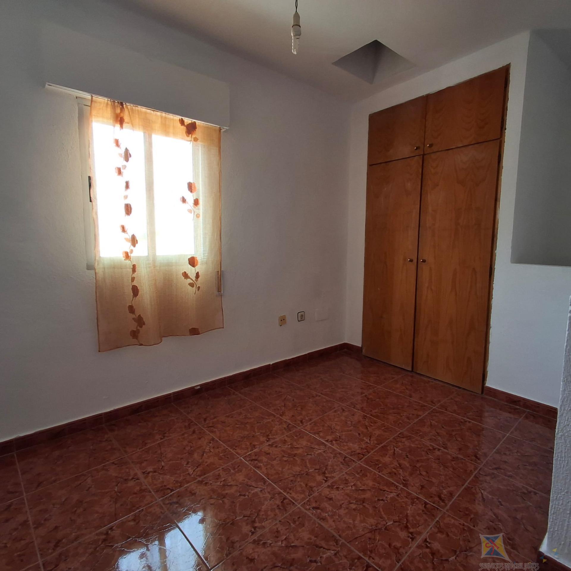 For sale of house in Láujar de Andarax