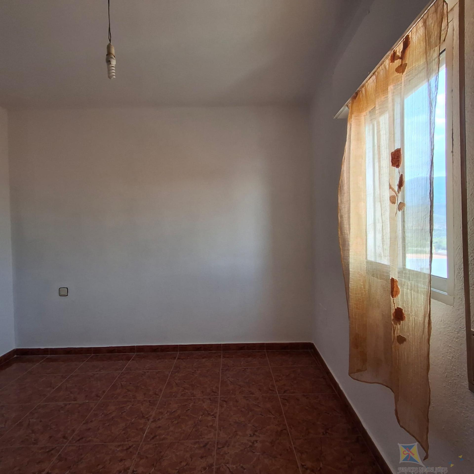 For sale of house in Láujar de Andarax