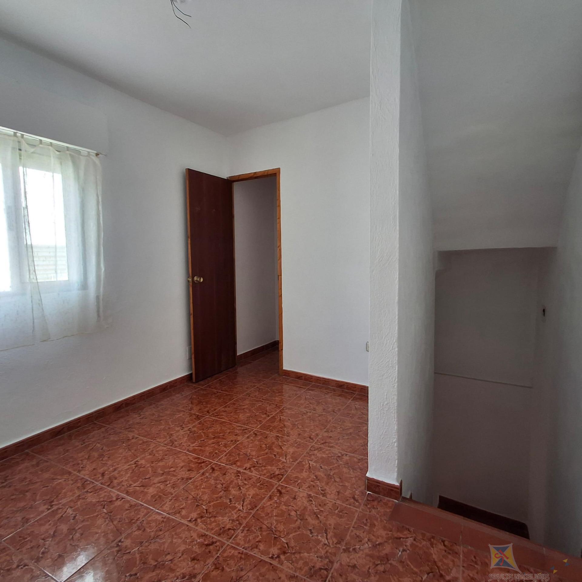 For sale of house in Láujar de Andarax