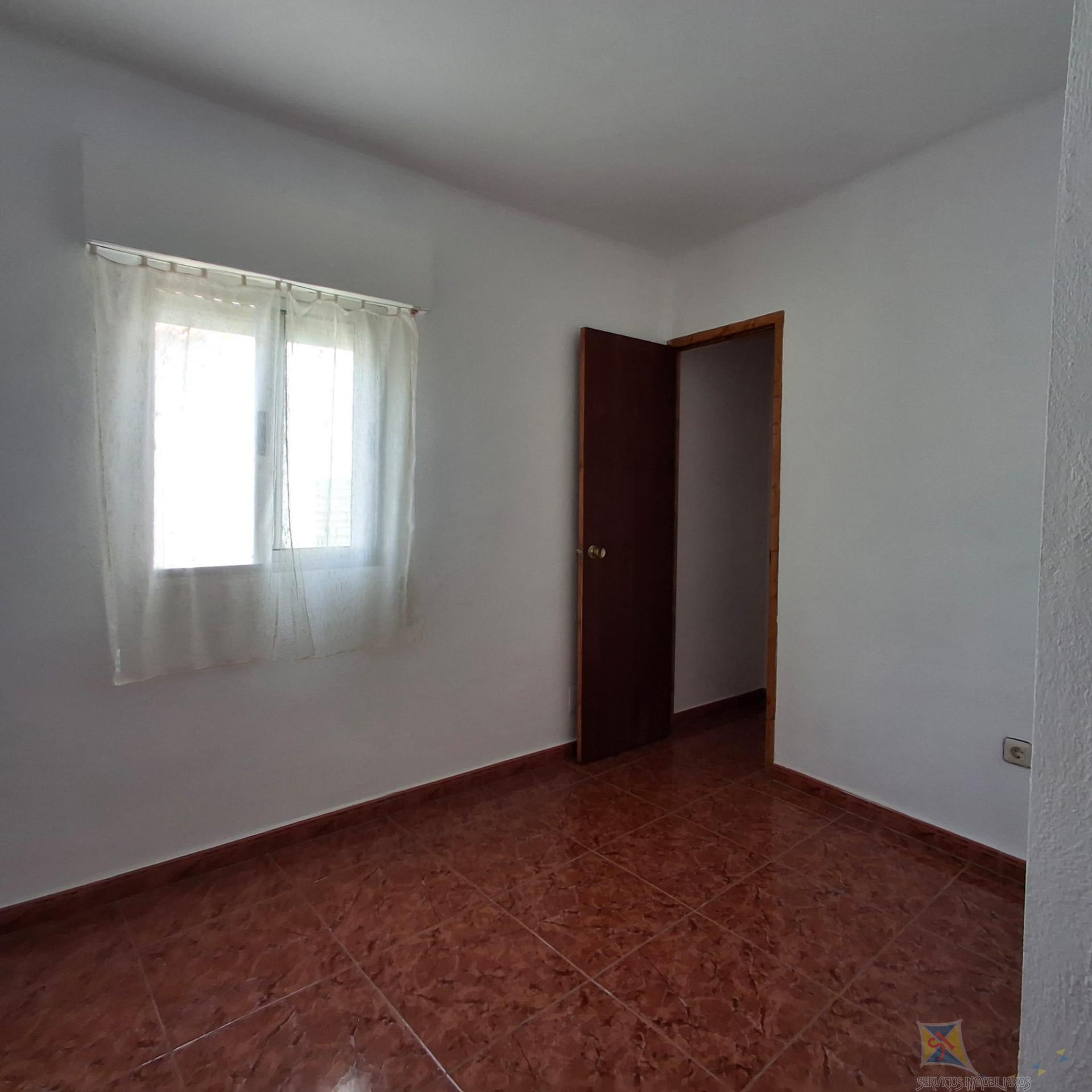 For sale of house in Láujar de Andarax