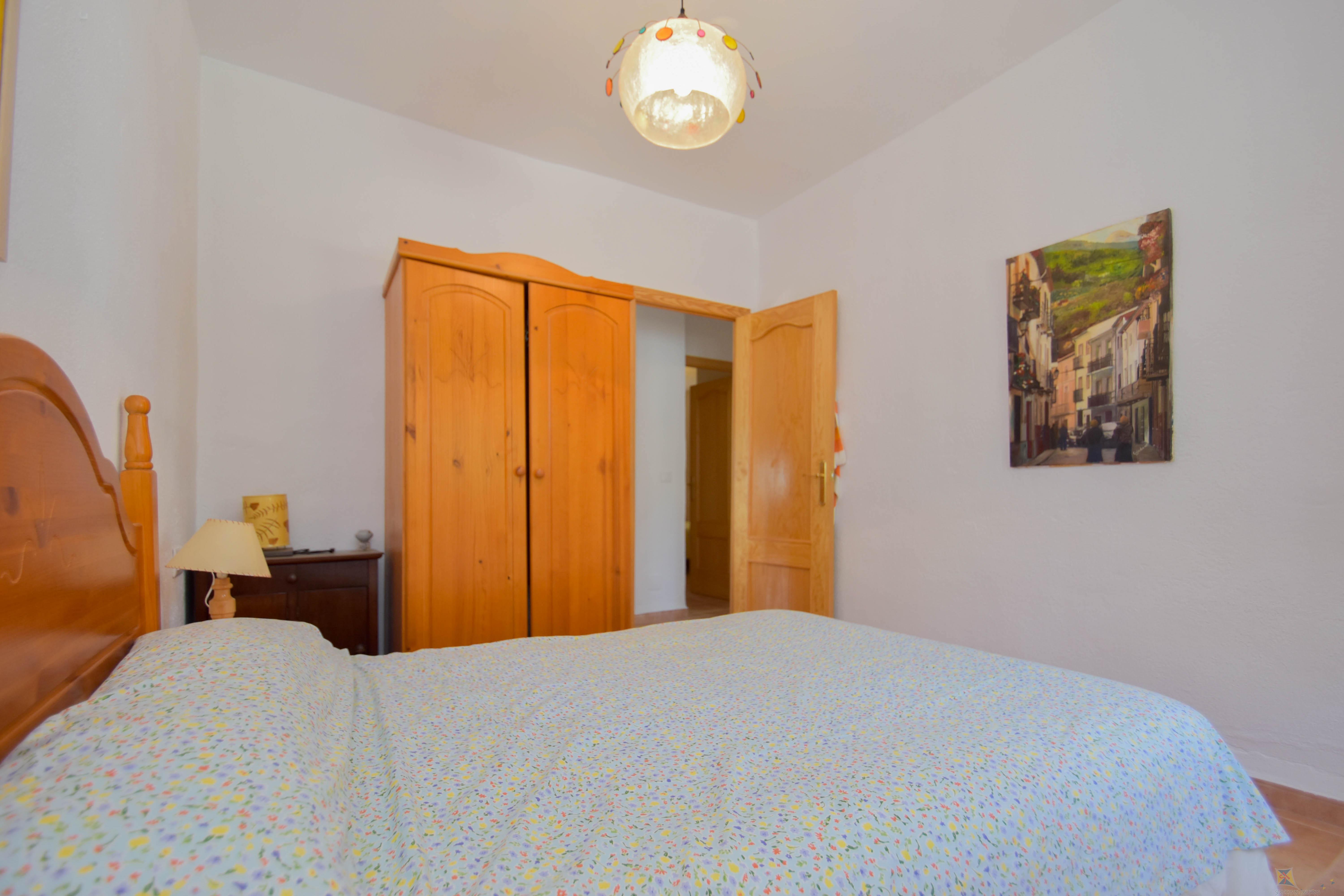 For sale of house in Jaén