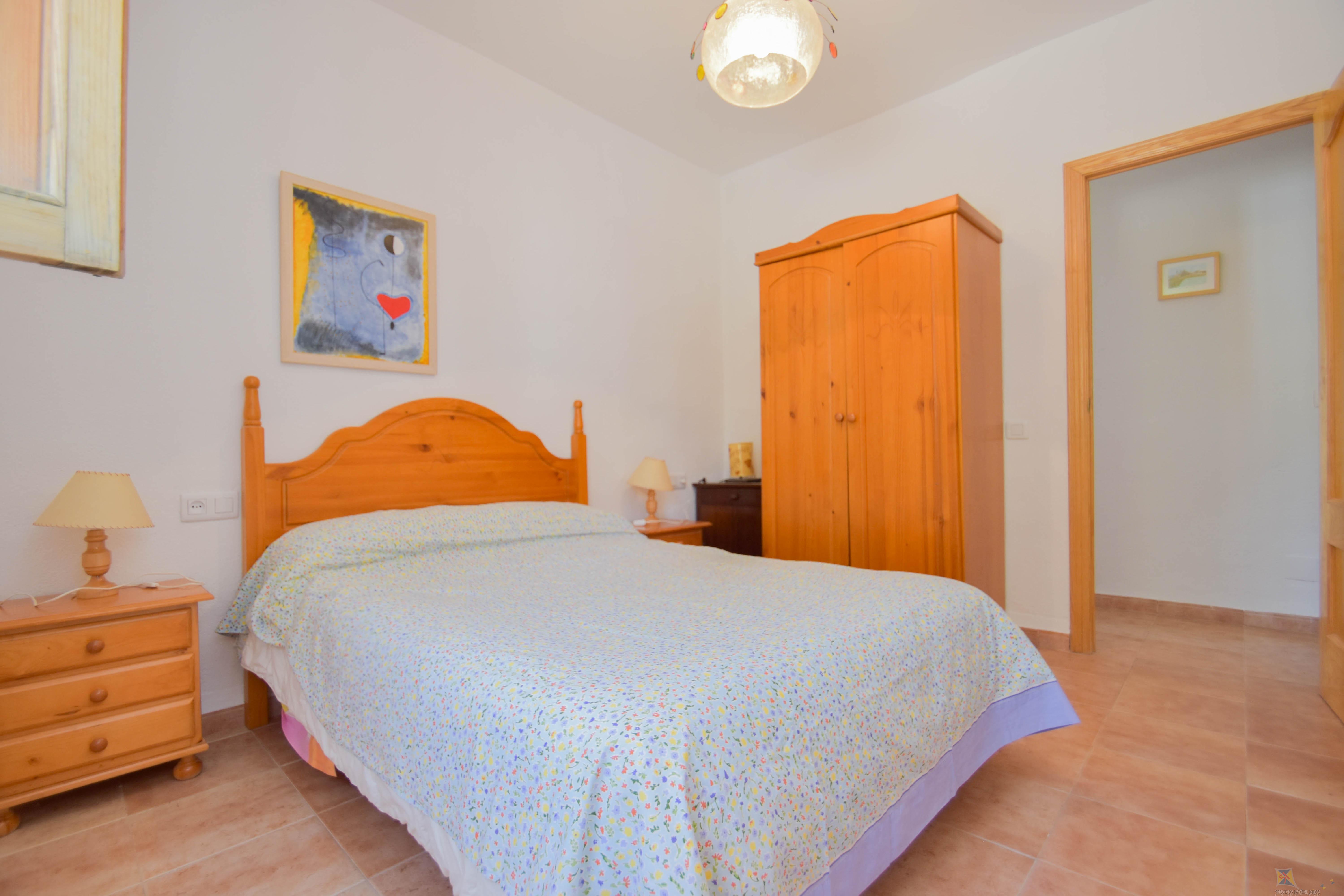 For sale of house in Jaén