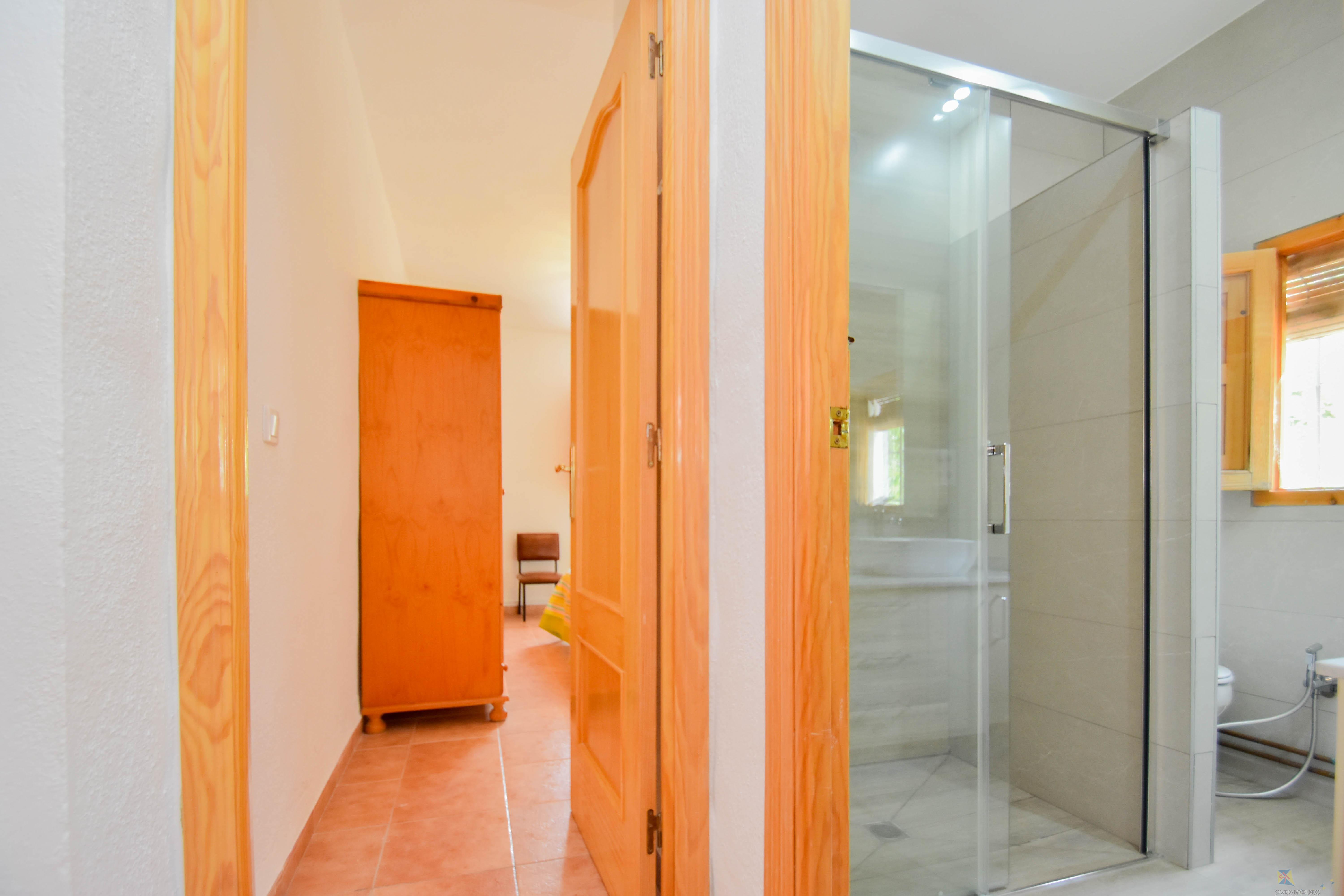 For sale of house in Jaén