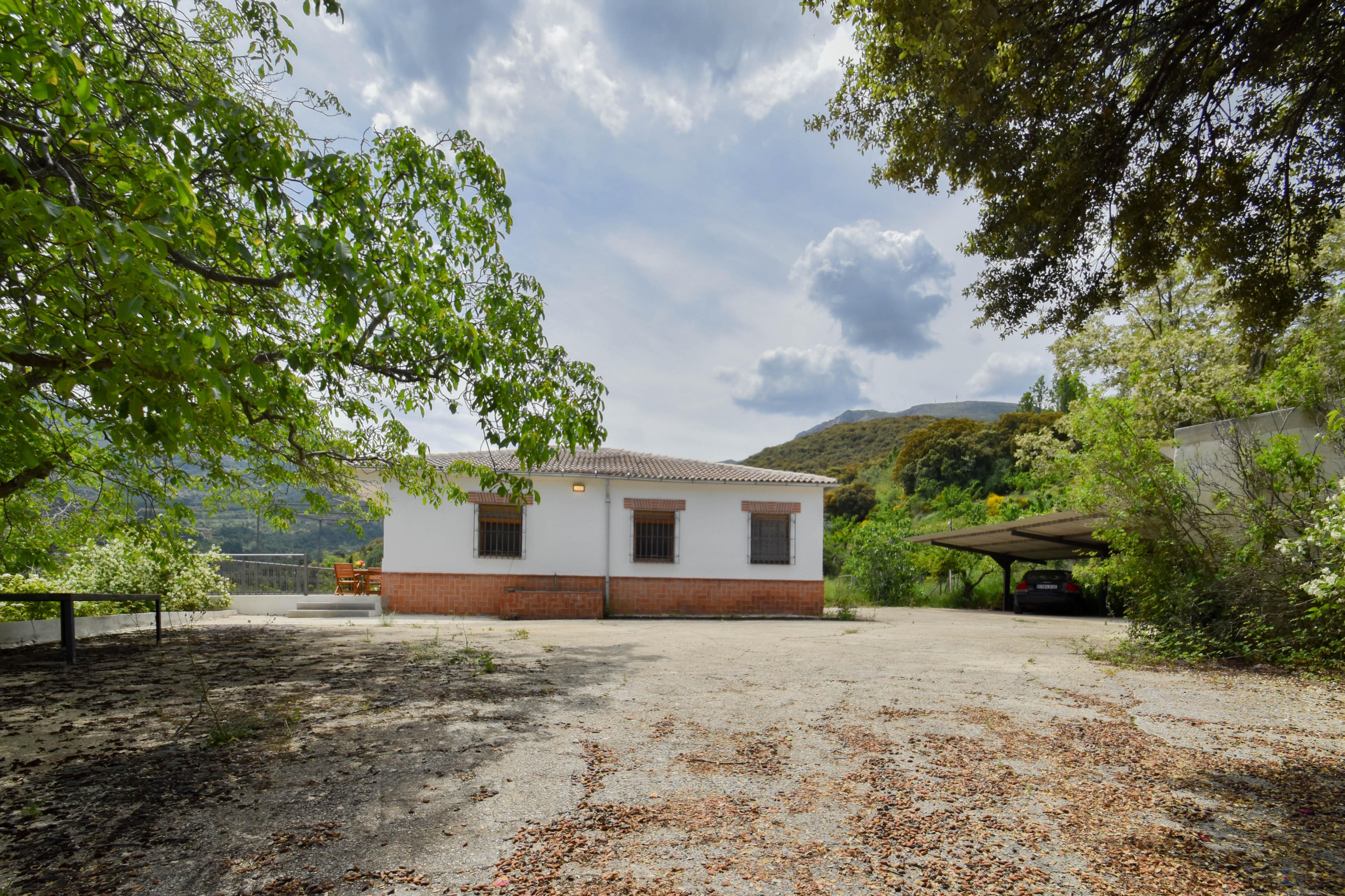 For sale of house in Jaén