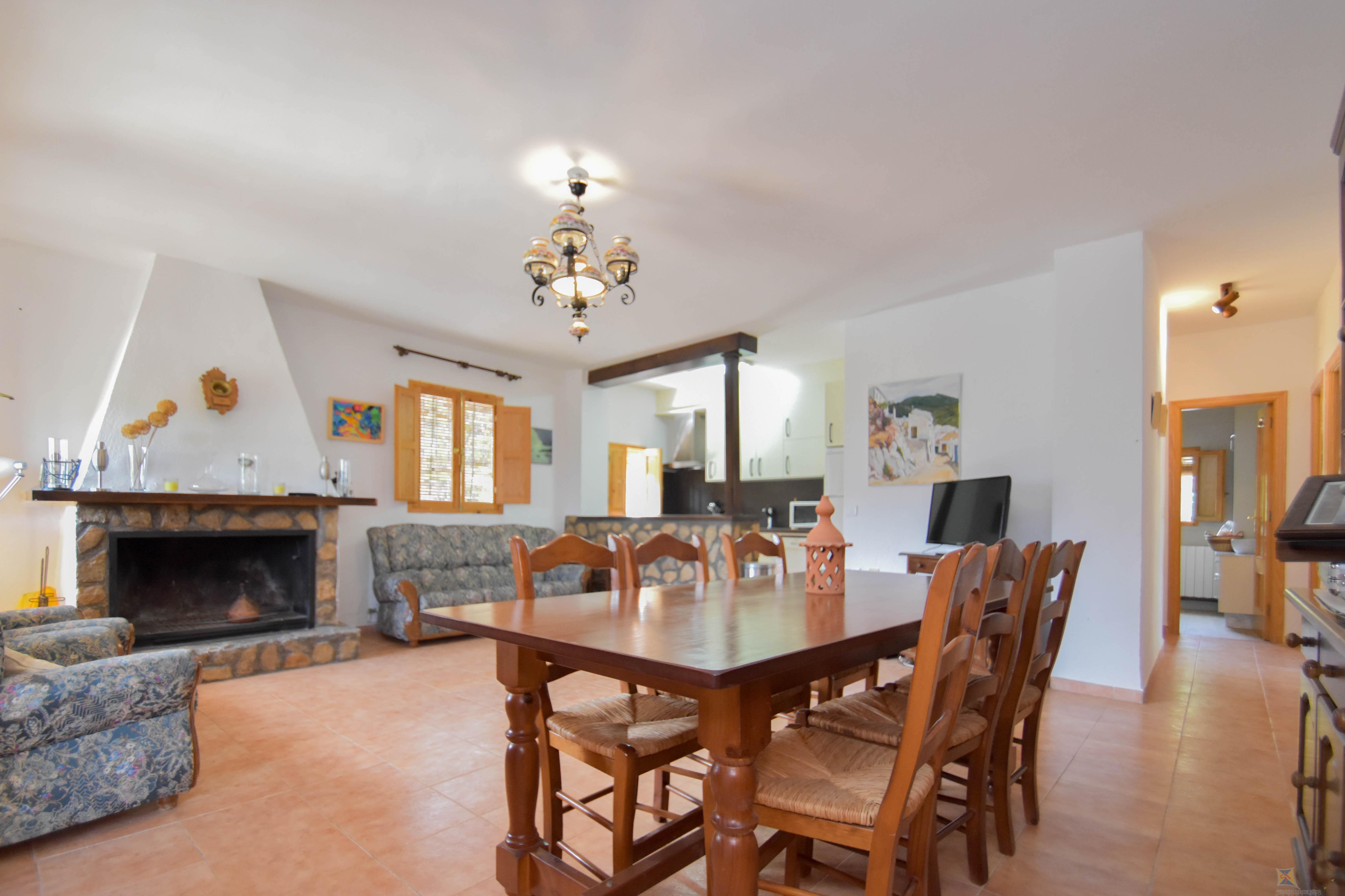 For sale of house in Jaén