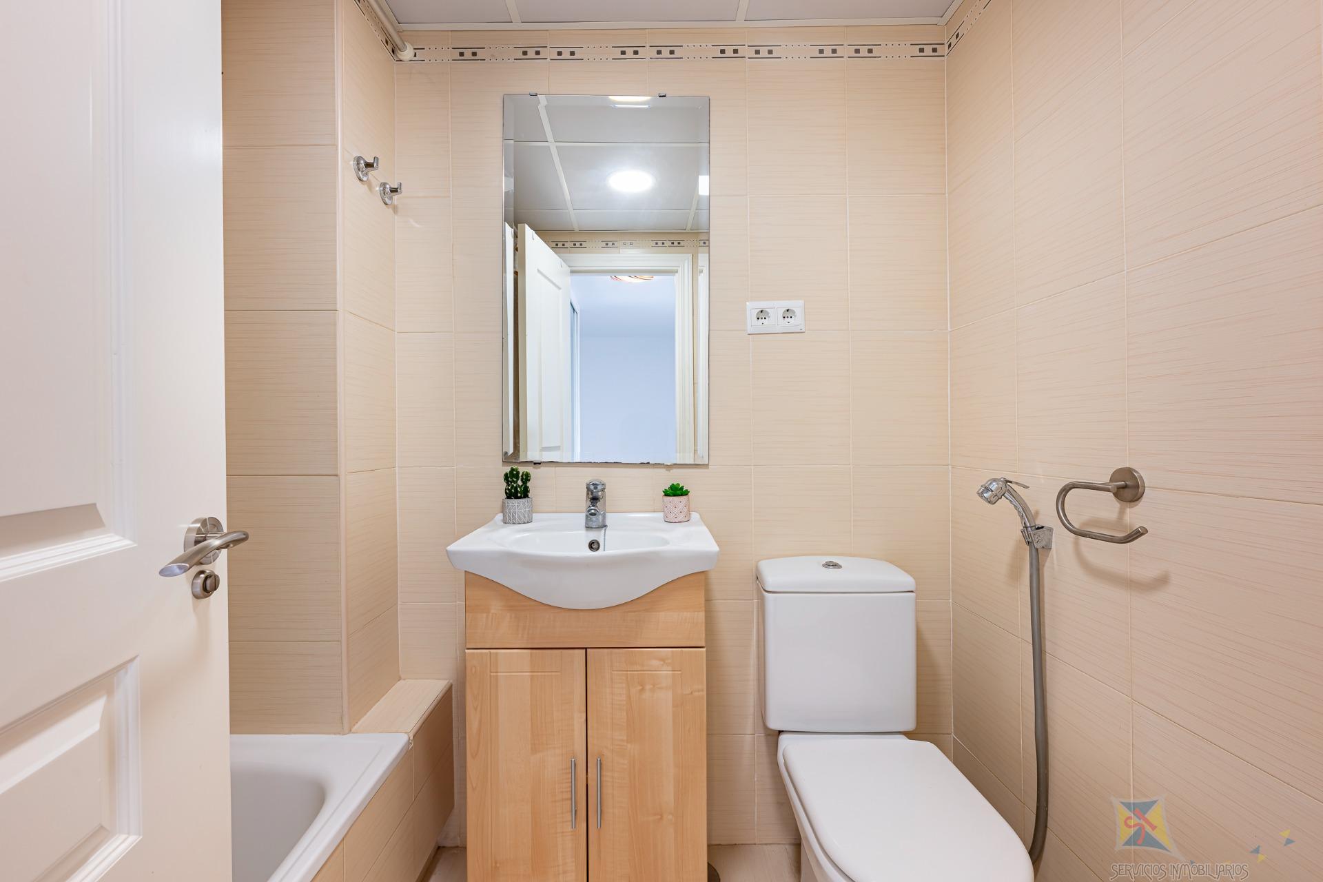 For sale of duplex in Torremolinos
