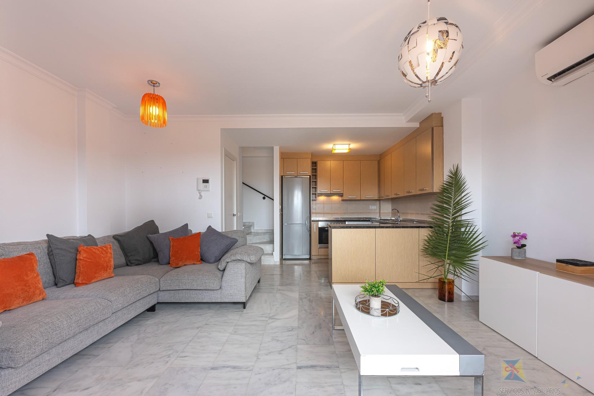 For sale of duplex in Torremolinos