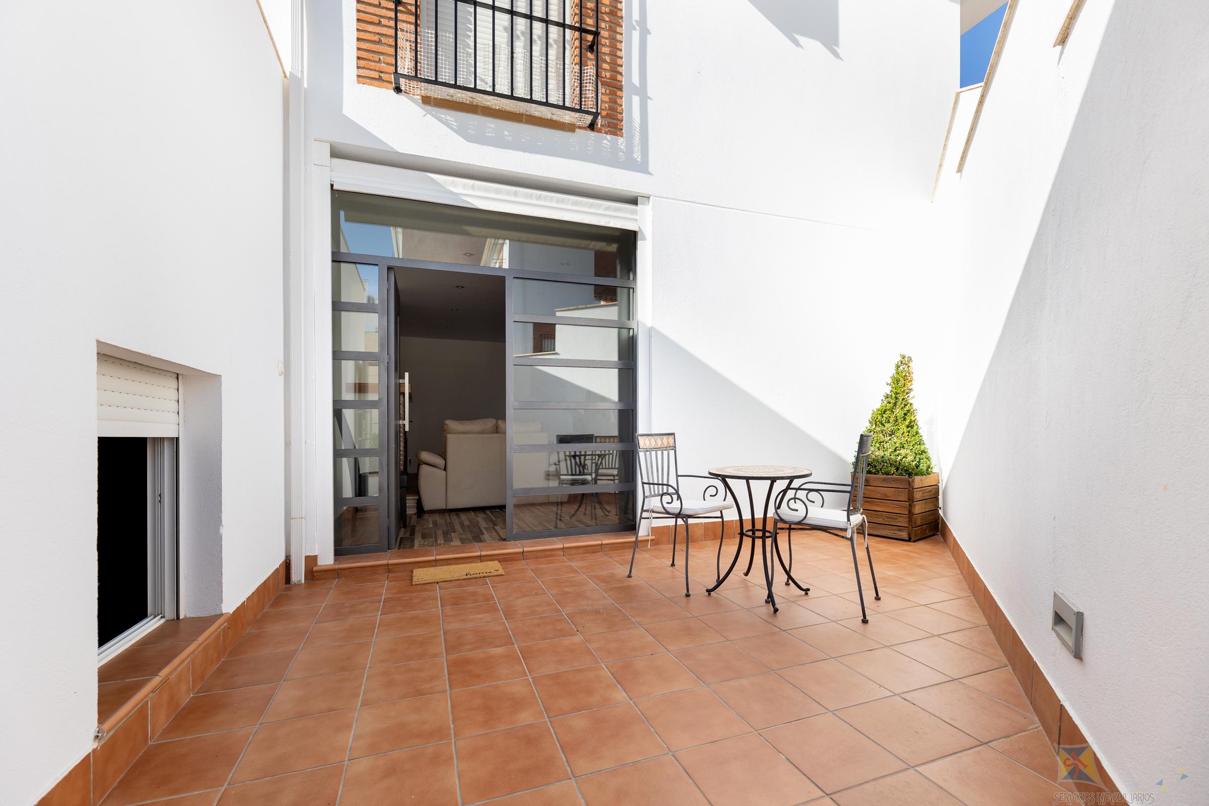 Venta de casa en Alhama de Granada