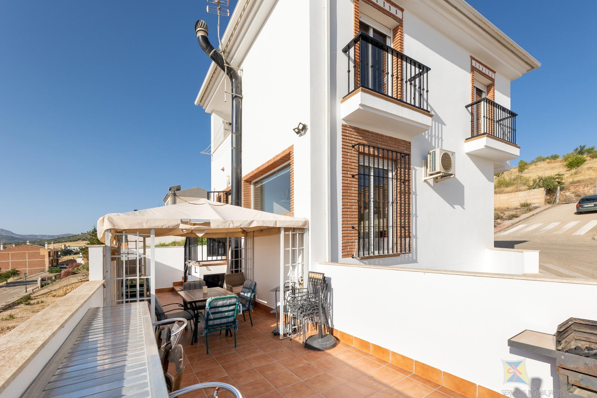 Venta de casa en Alhama de Granada