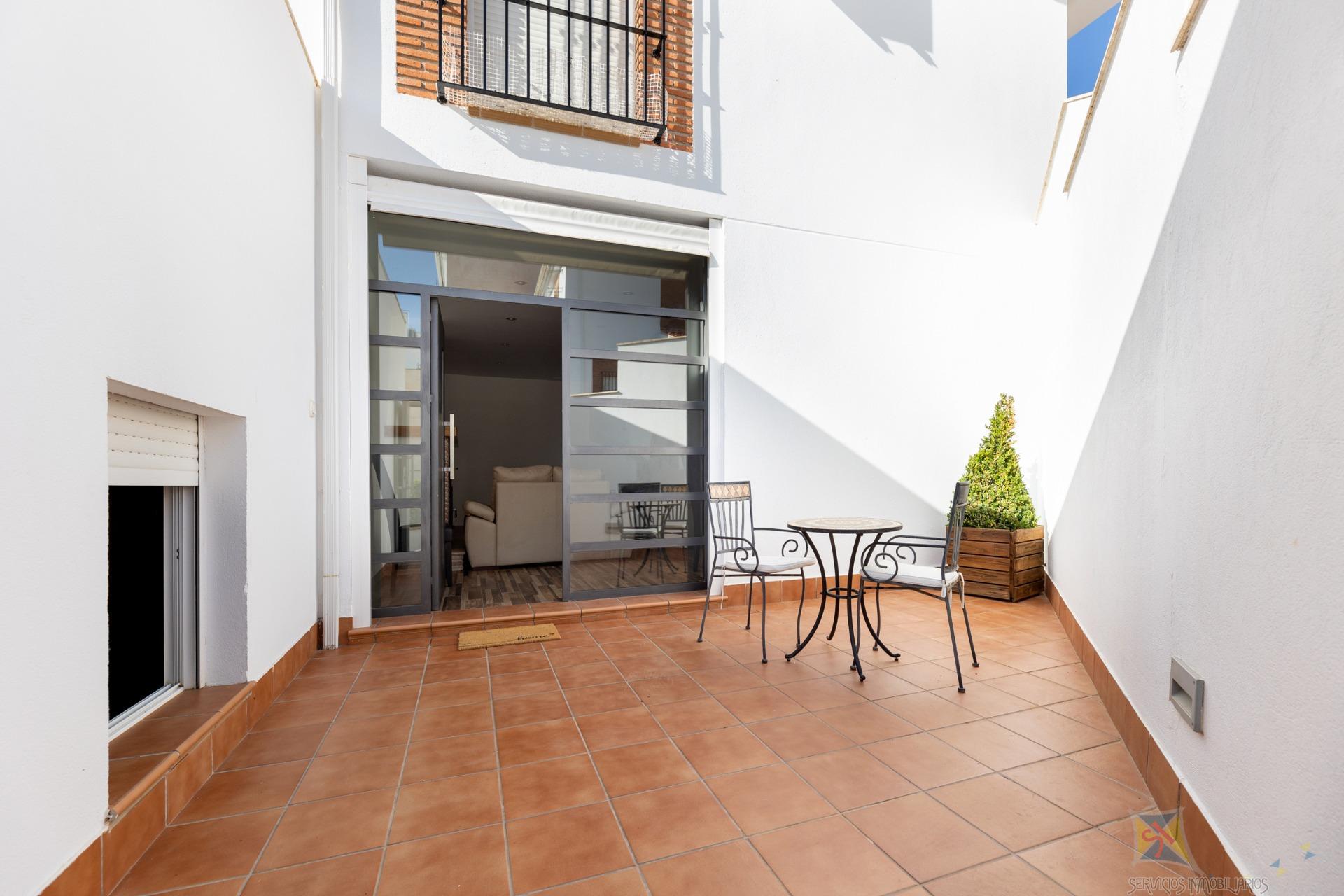 Venta de casa en Alhama de Granada