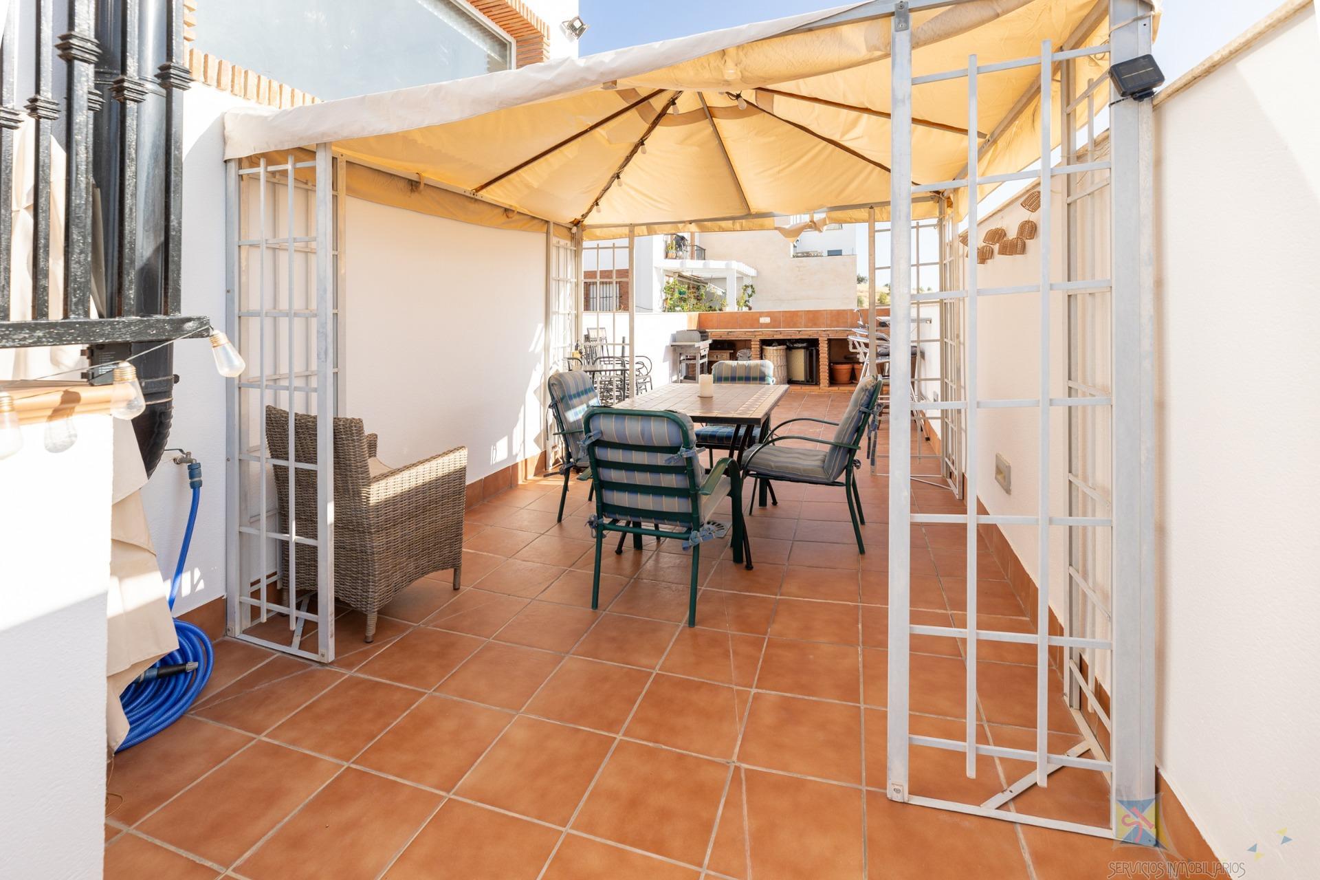 Venta de casa en Alhama de Granada