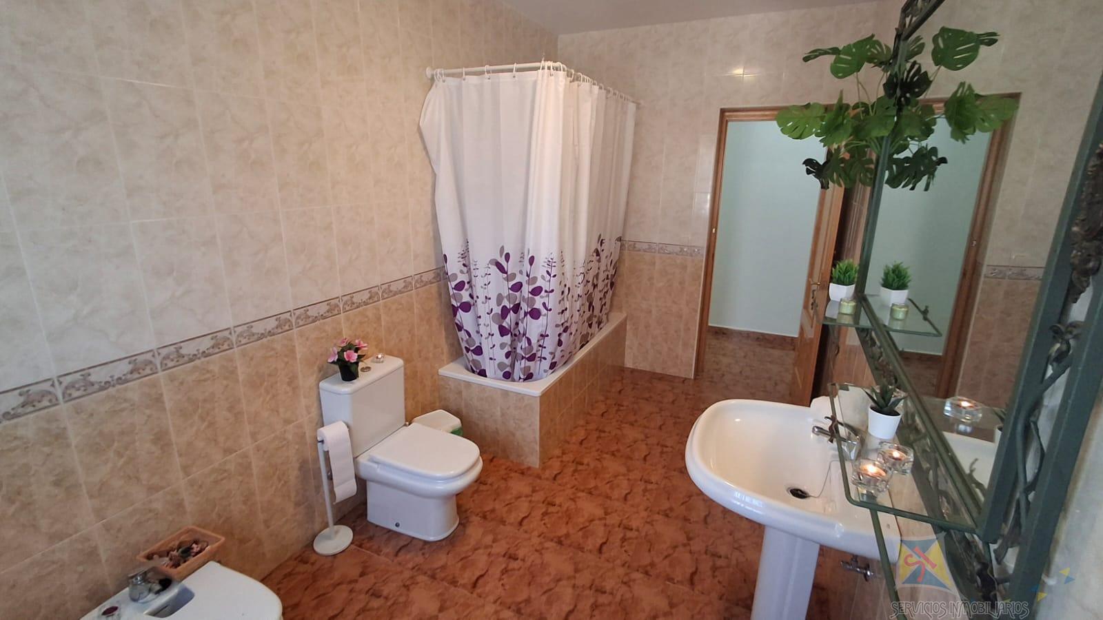 Venta de casa en Fondon