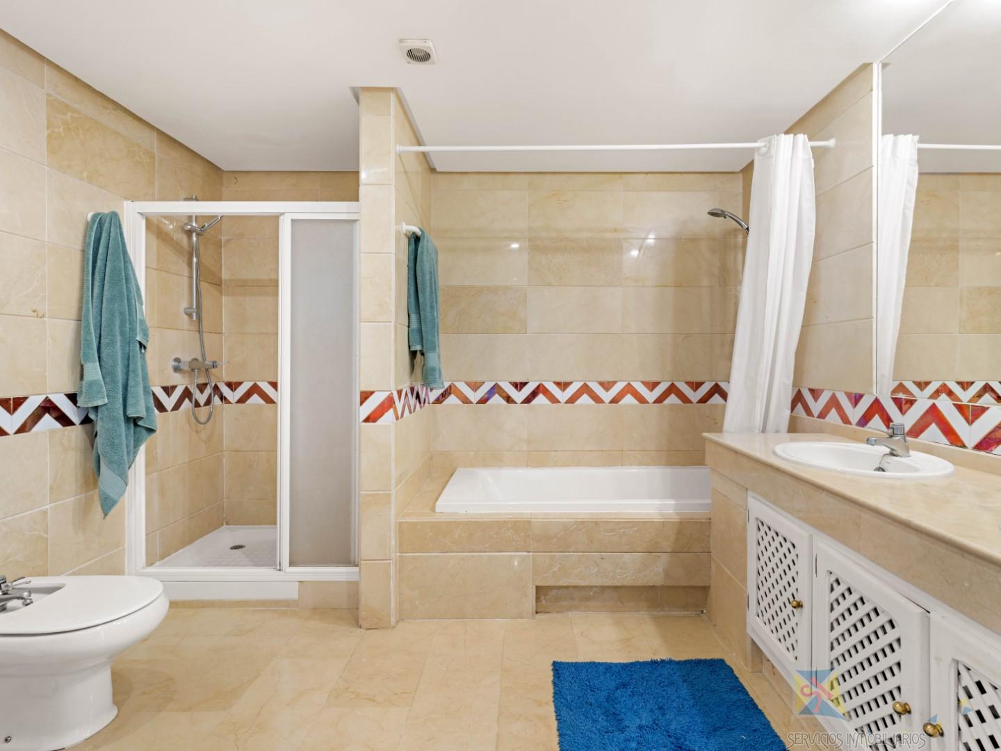 Venta de apartamento en Benahavís